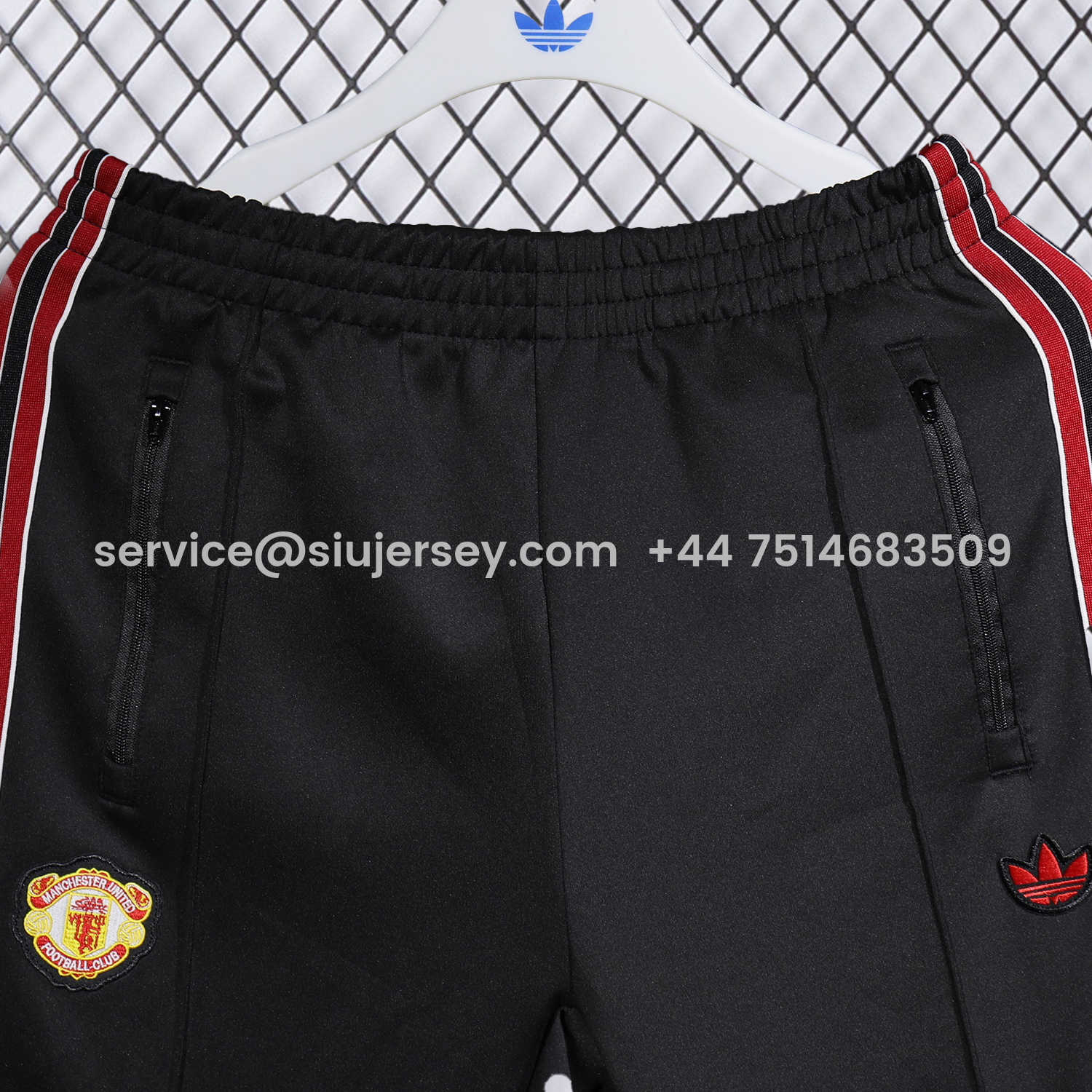 SIUjerseys-Manchester United 25-26 Red Lines Training Set - Black Top and Black Pants