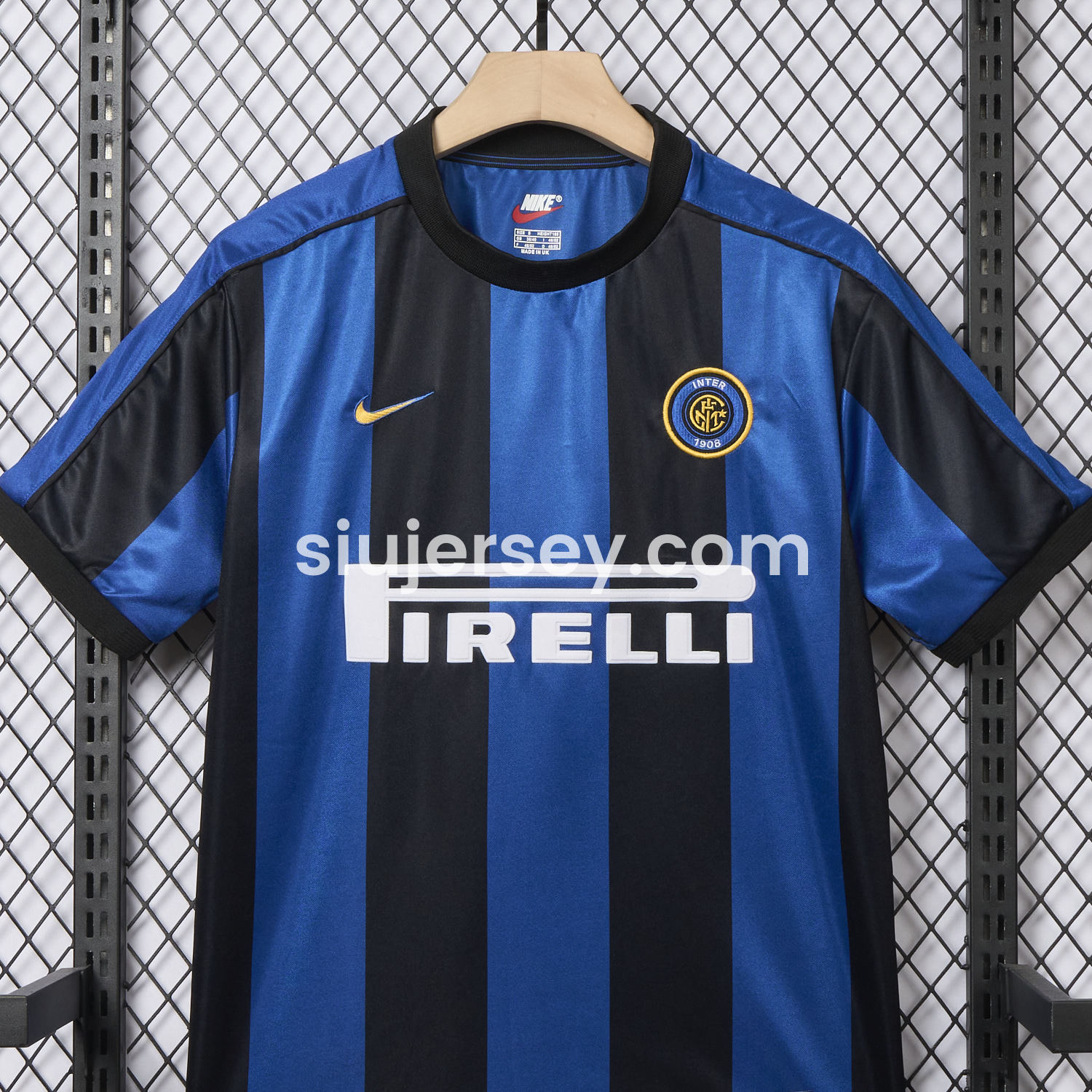 SIUjerseys-Retro Inter Milan 00-01 Home Jersey