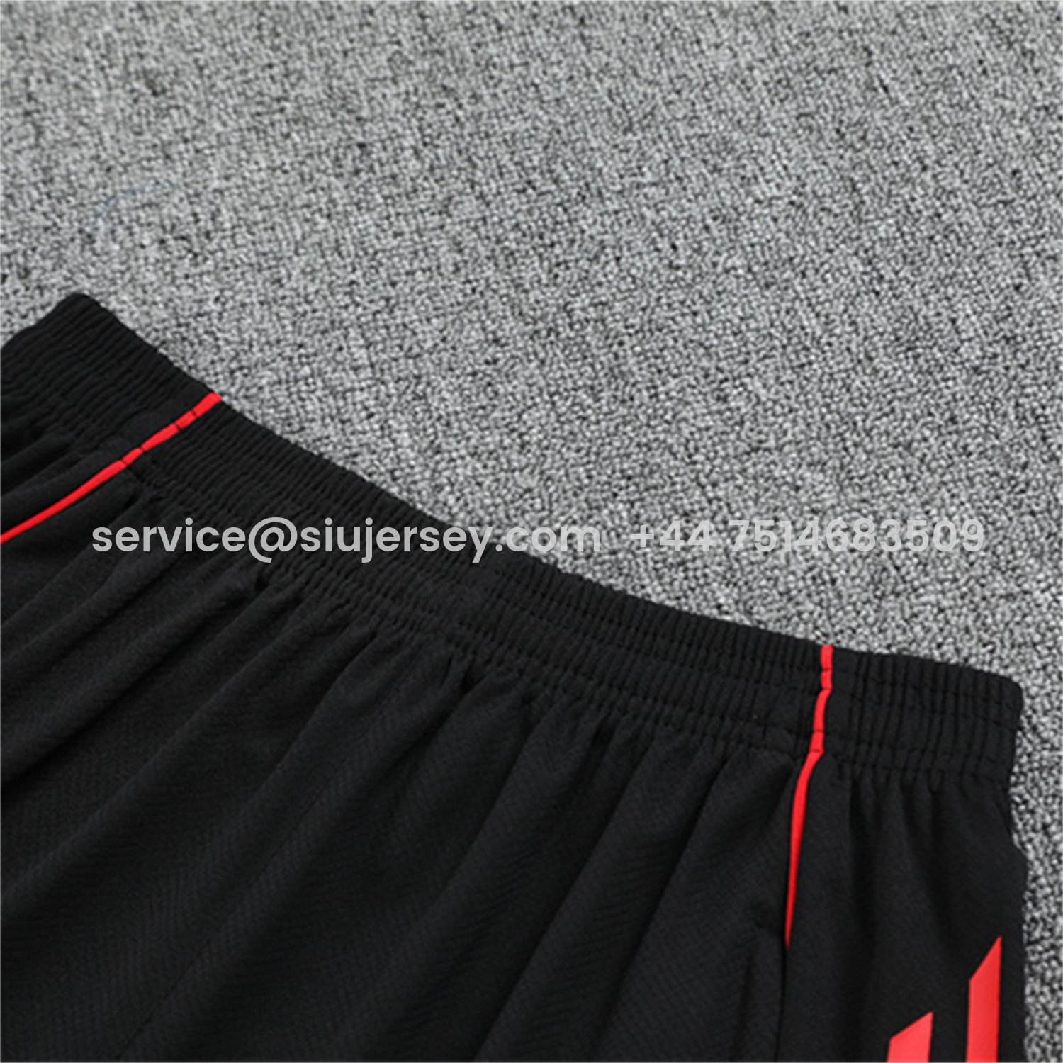 SIUjerseys-Liver.pool 25-26 Kids Short-Sleeve Training Set - Black Top & Black Shorts