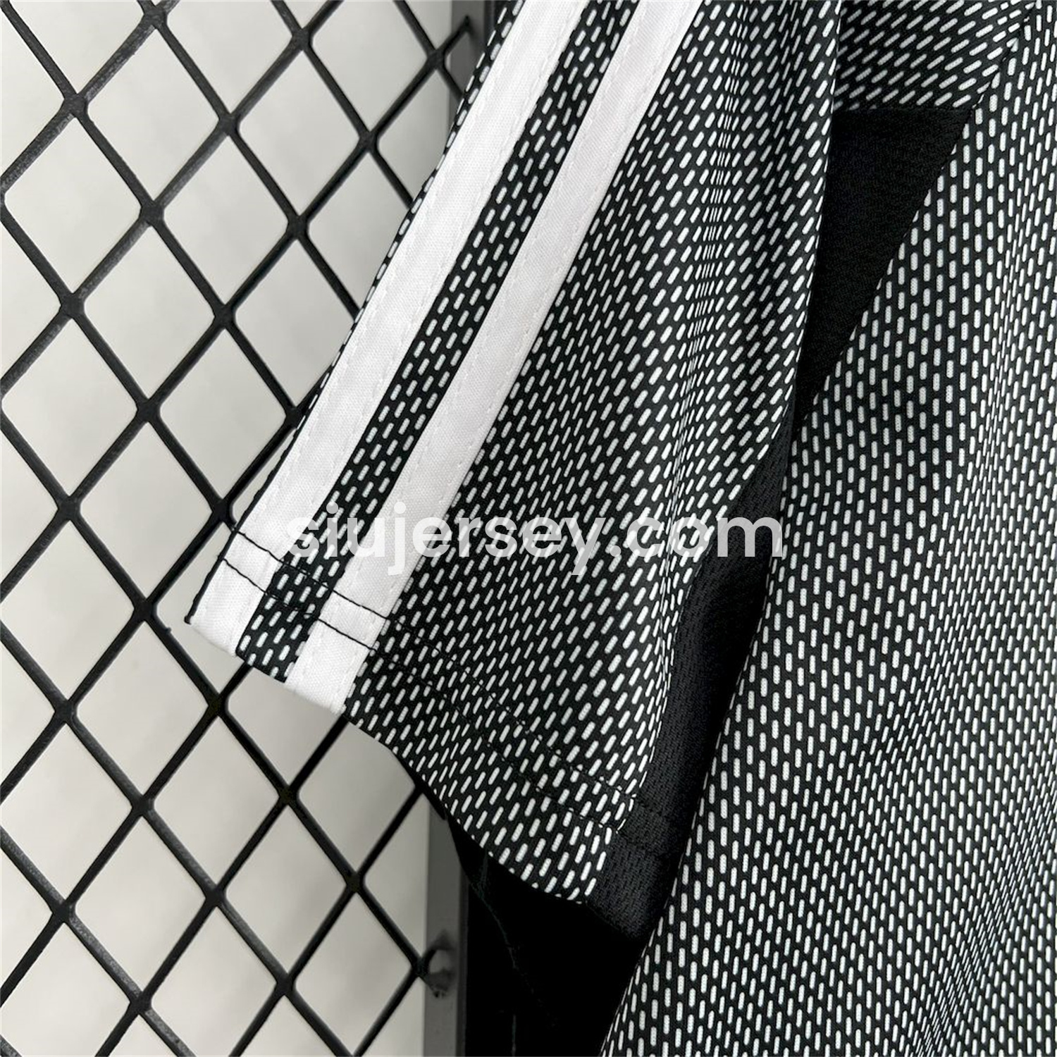 SIUjerseys-Retro Real Madrid 2002-03 Grey Goalkeeper Jersey