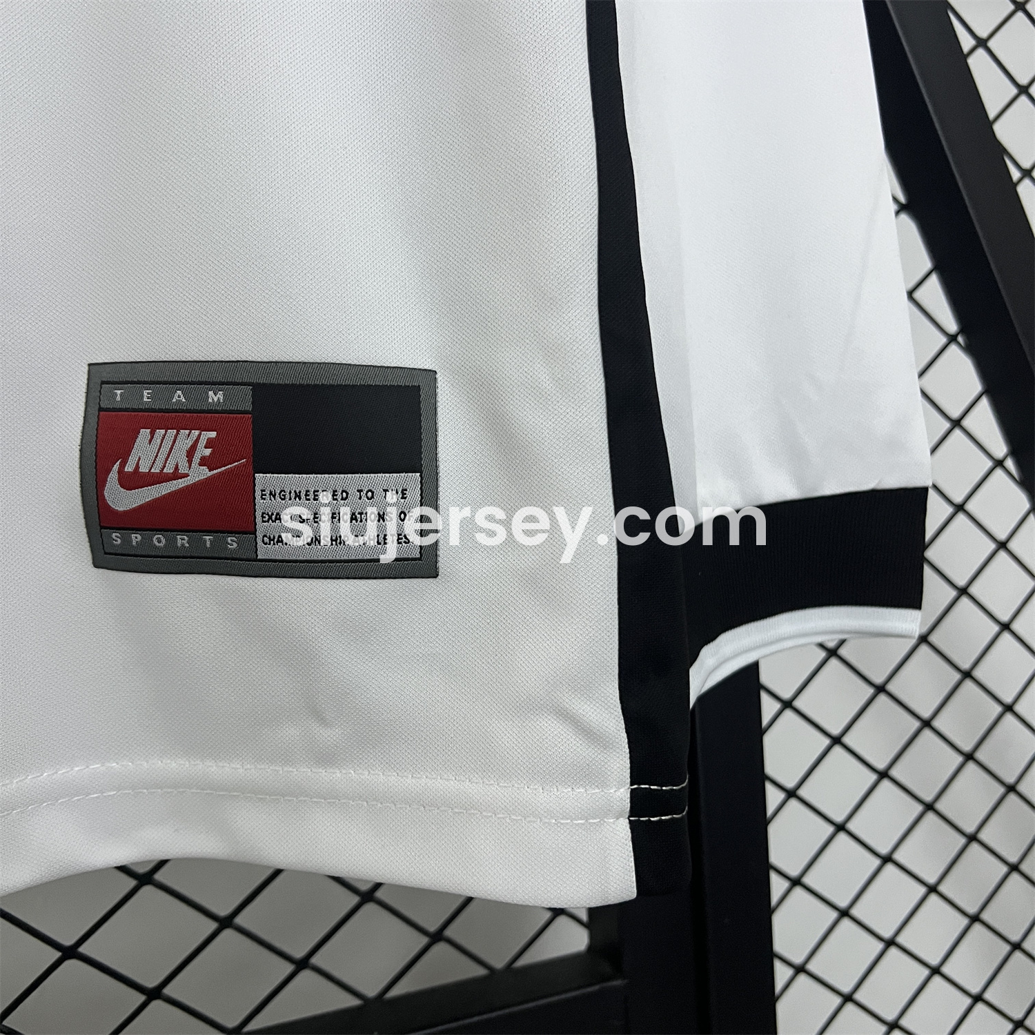 SIUjerseys-Retro Colo Colo 1998-99 Home Long Sleeves Jersey