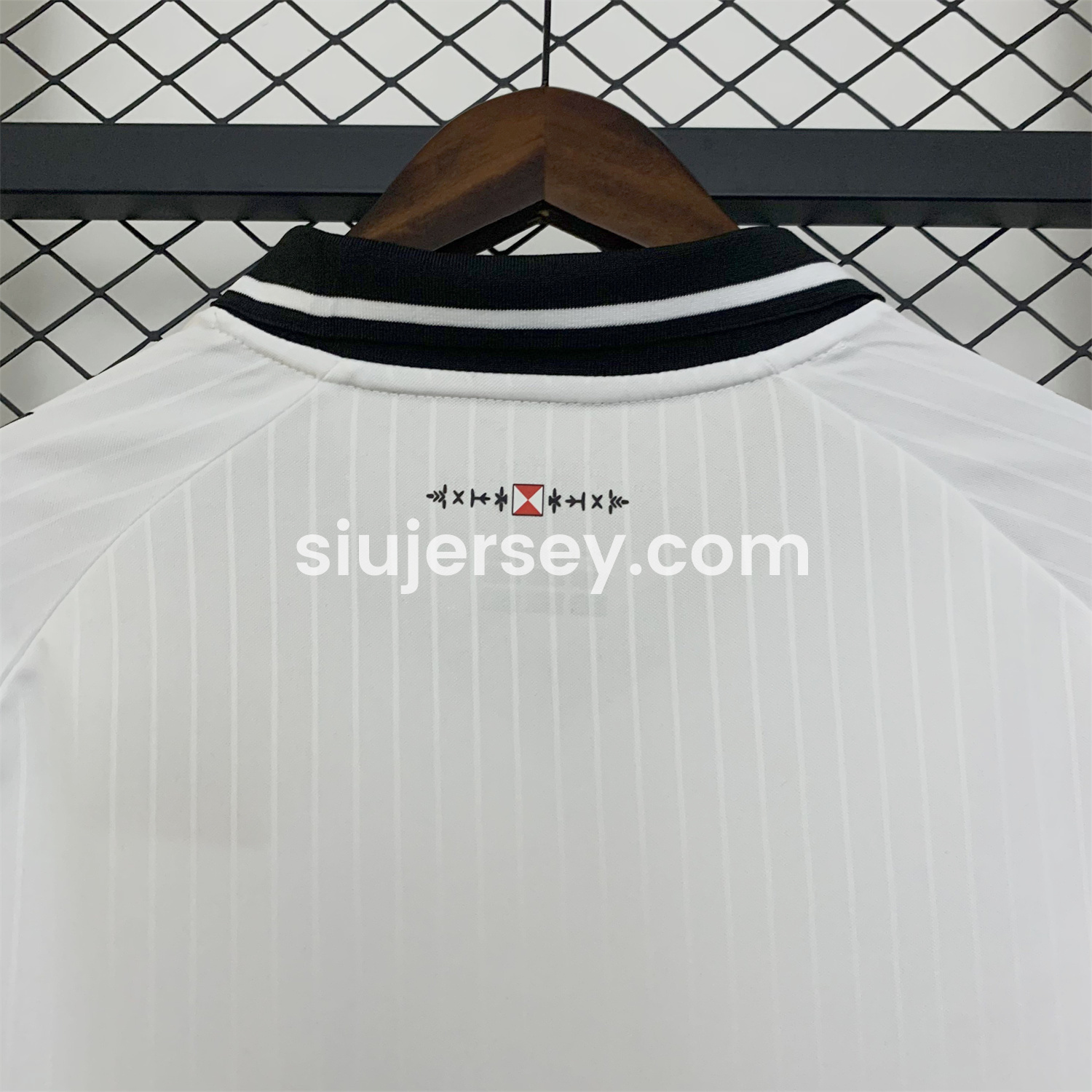 SIUjerseys-Celta Vigo 24-25 Oliveira Dos Cen Anos White Goalkeeper Jersey - Fans Version