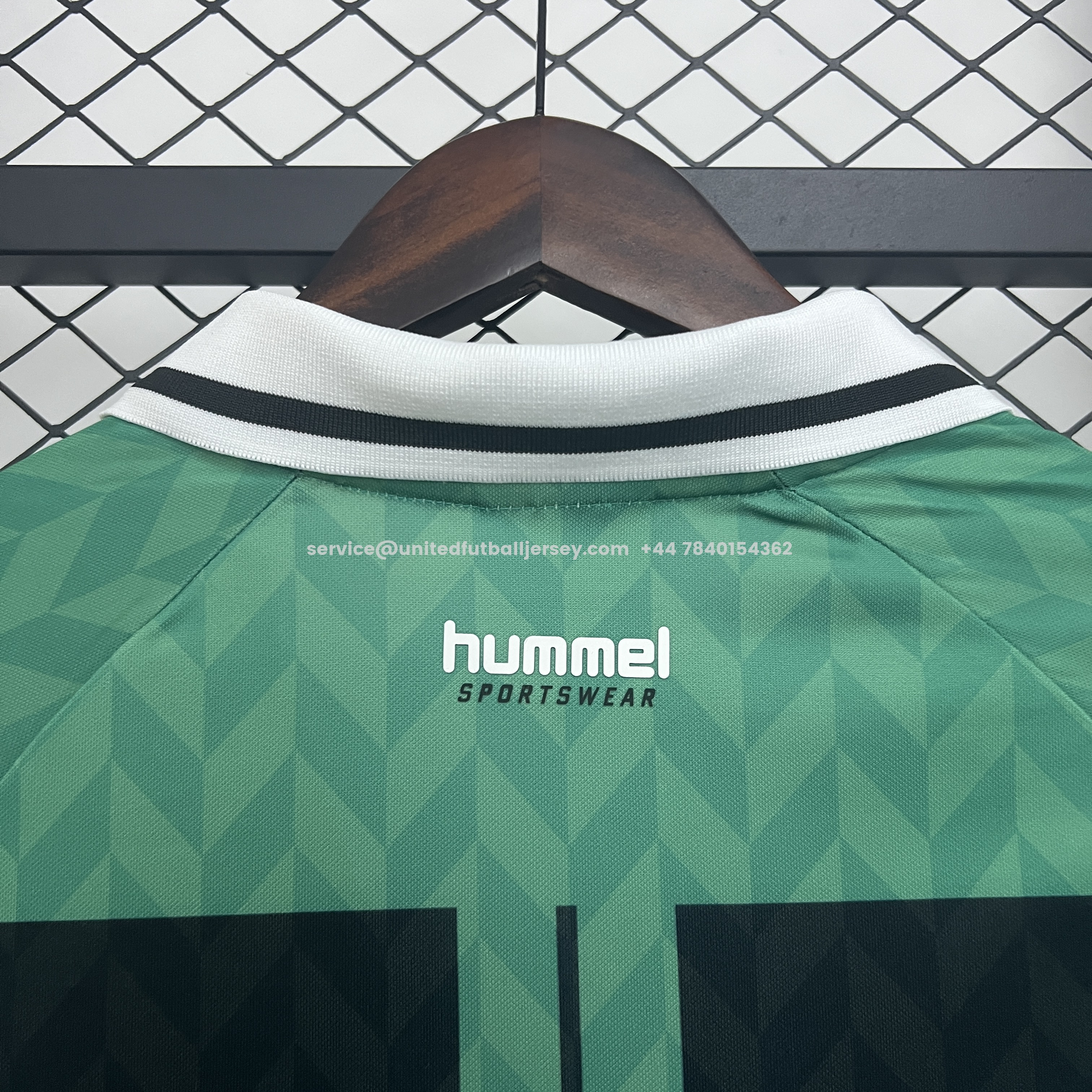 unitedfutballjersey-Real Betis 25-26 Green Black Throwback Special Jersey - Fans Version