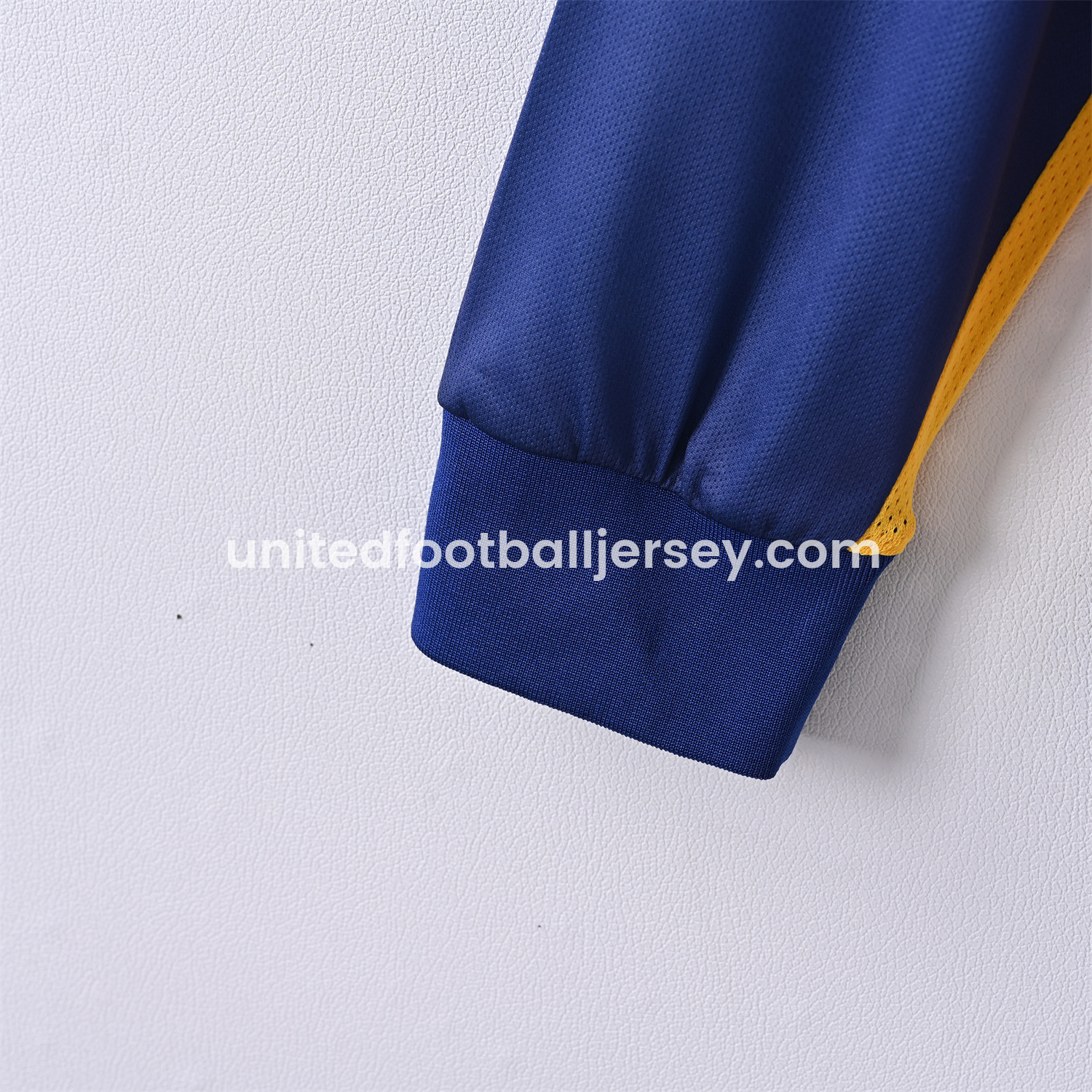 unitedfutballjersey-Retro Barcelona 15-16 Home Long Sleeves Jersey