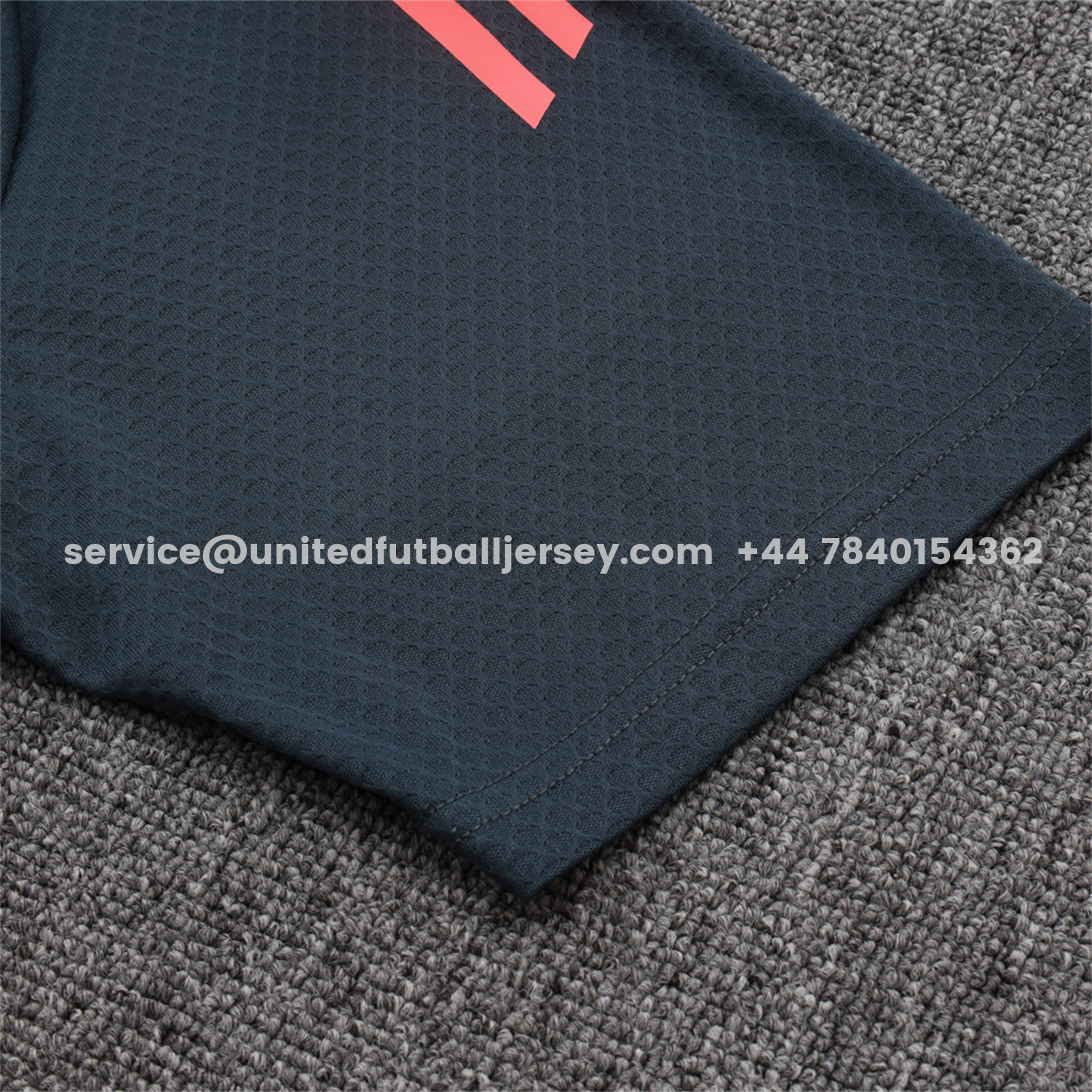 unitedfutballjersey-Bayern Munich 25-26 POLO Short-Sleeve Training Set - Deep Grey Top and Pants with Orange Badge