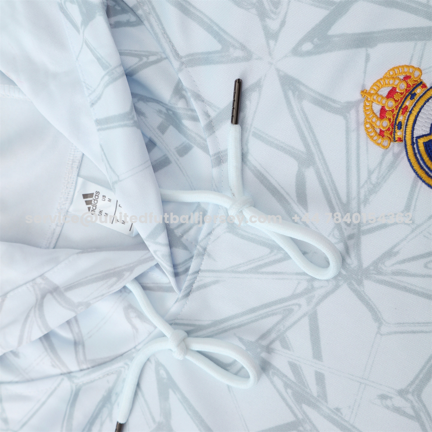 unitedfutballjersey-Real Madrid 25-26 Traning Hoodie Set - Triangular Spots White Hoodie With Black Pants