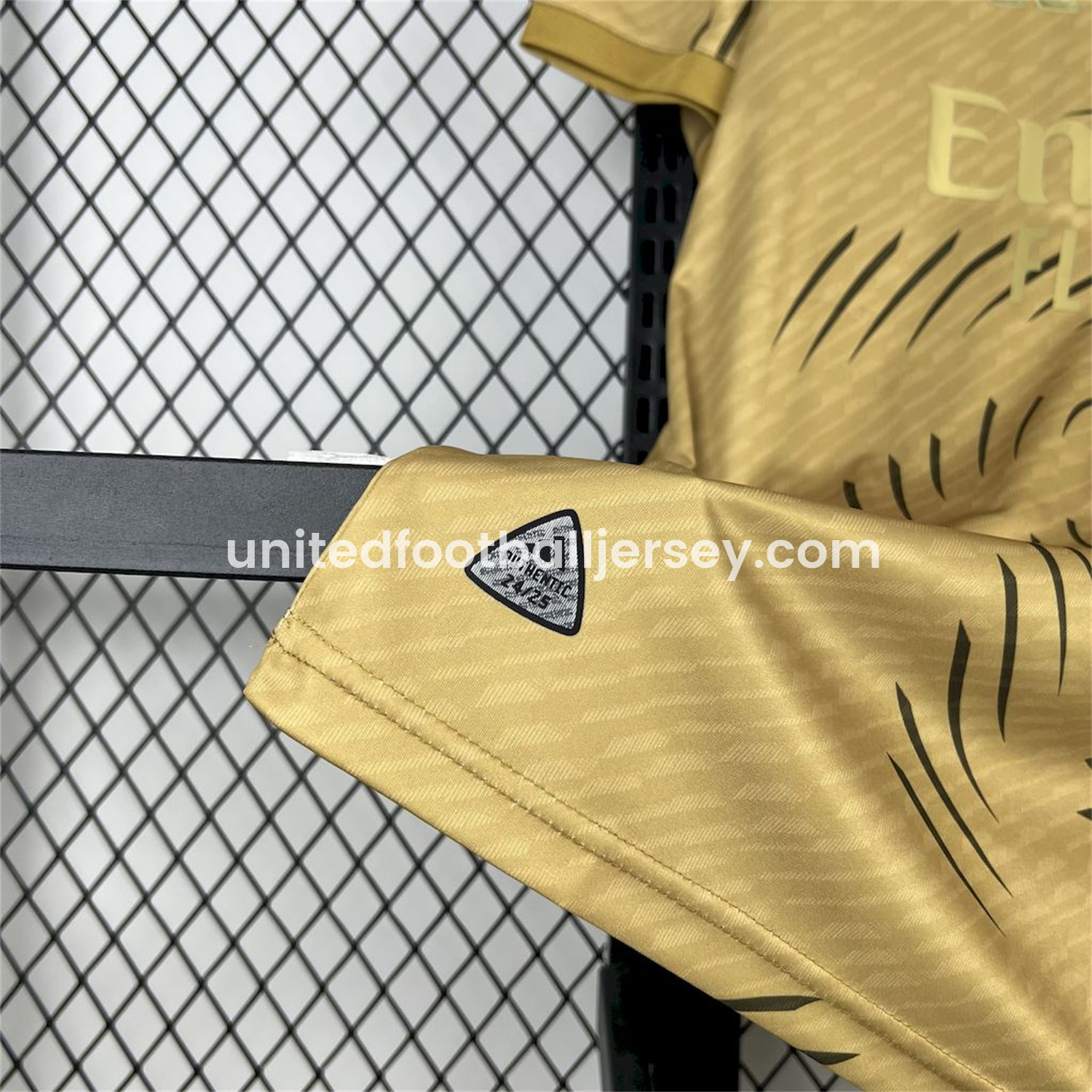 unitedfutballjersey-Real Madrid 25-26 Gold Swirl Training Jersey - Fans Version