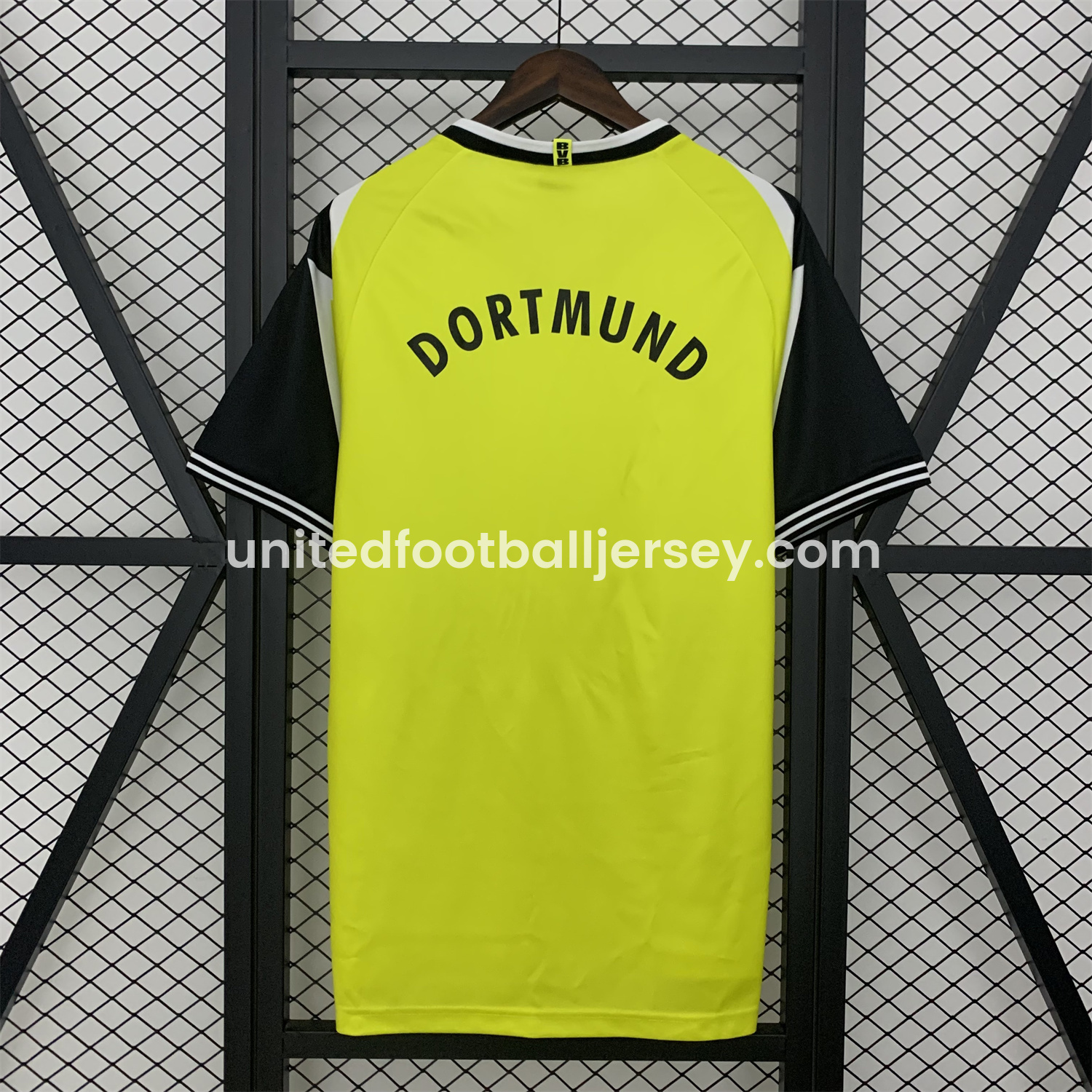 unitedfutballjersey-Retro Dortmund 1995-96 Home Jersey