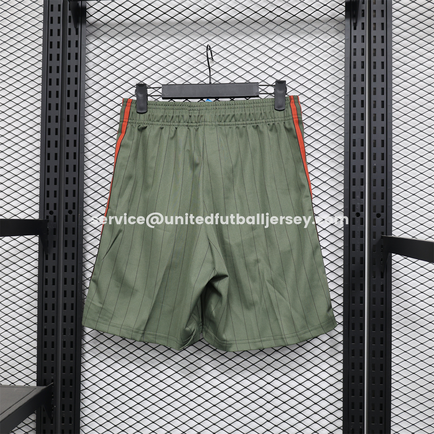 unitedfutballjersey-Bayern Munich 25-26 Trefoil Grey Green Travel Shorts - Player Version