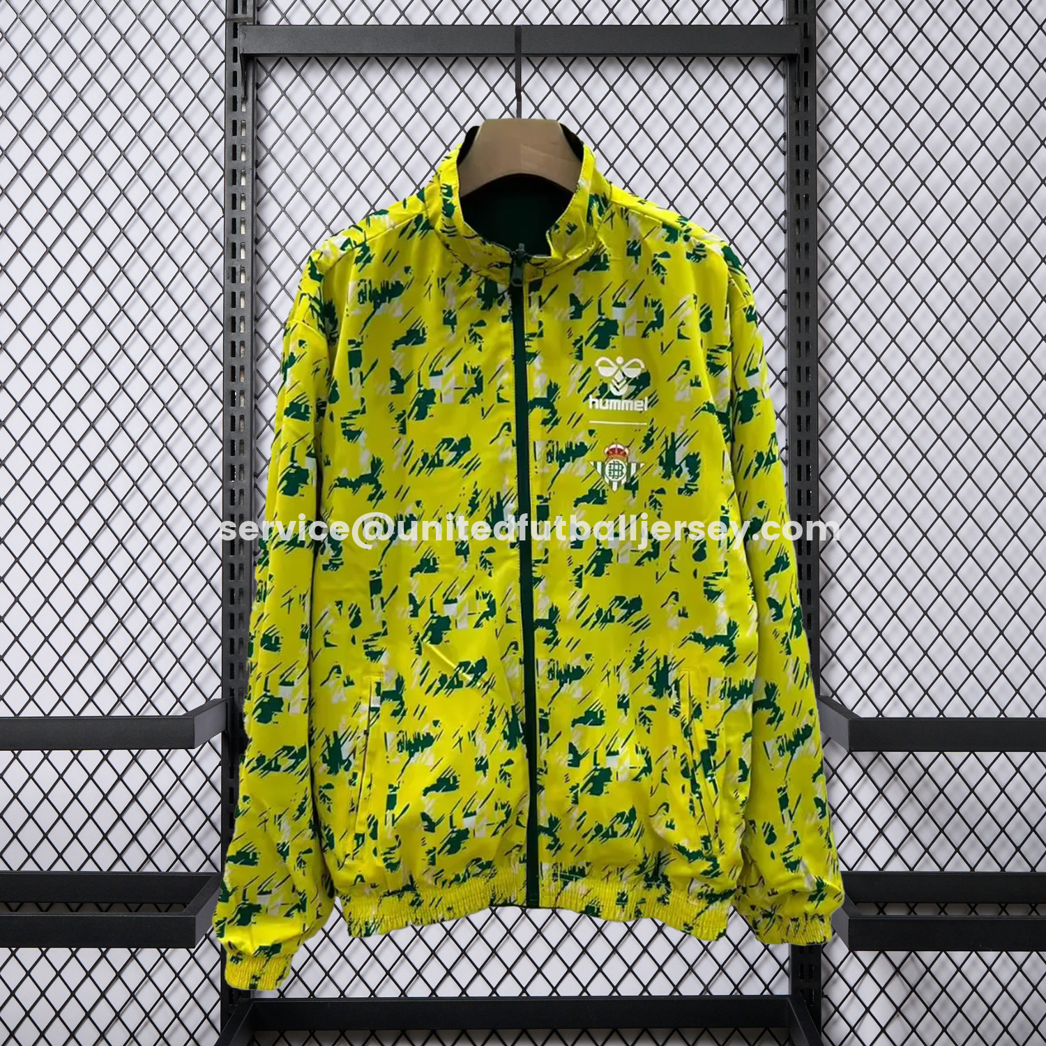 unitedfutballjersey-Real Betis 25-26 Double Sided Reversible Windbreaker - Green & Yellow