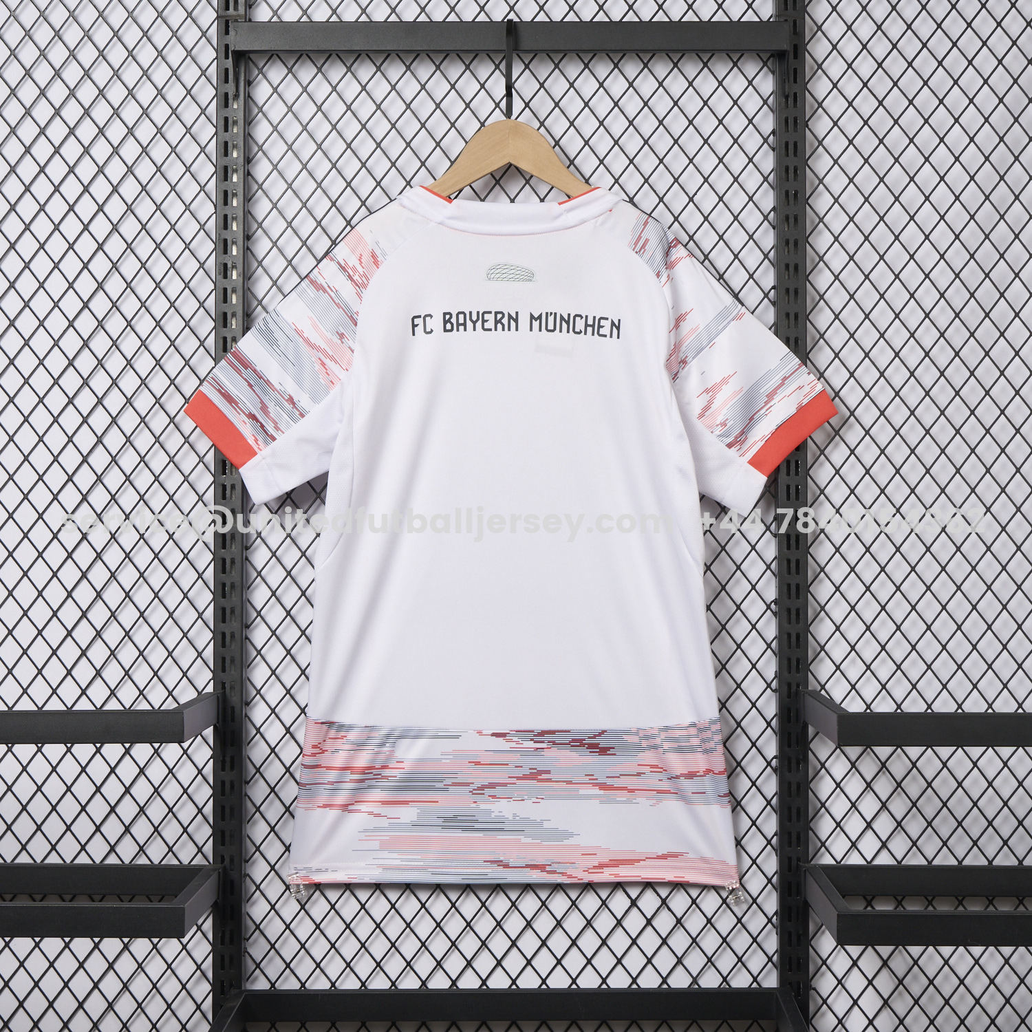 unitedfutballjersey-【MÜLLER 25 Pattern】Women's Bayern Munich 25-26 Away Jersey