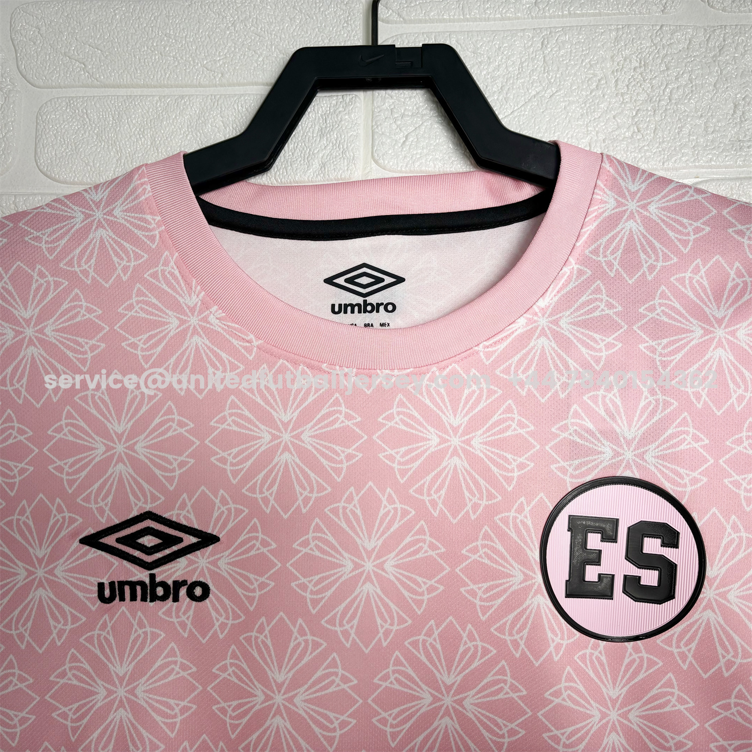 unitedfutballjersey-El Salvador 2025-26 Pink Pre-Match Jersey - Fans Version