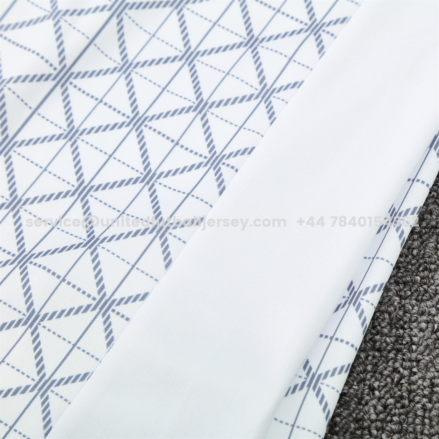 unitedfutballjersey-Paris Saint-Germain PSG 25-26 Short-Sleeve Training Set - White Top & Deep Blue Shorts