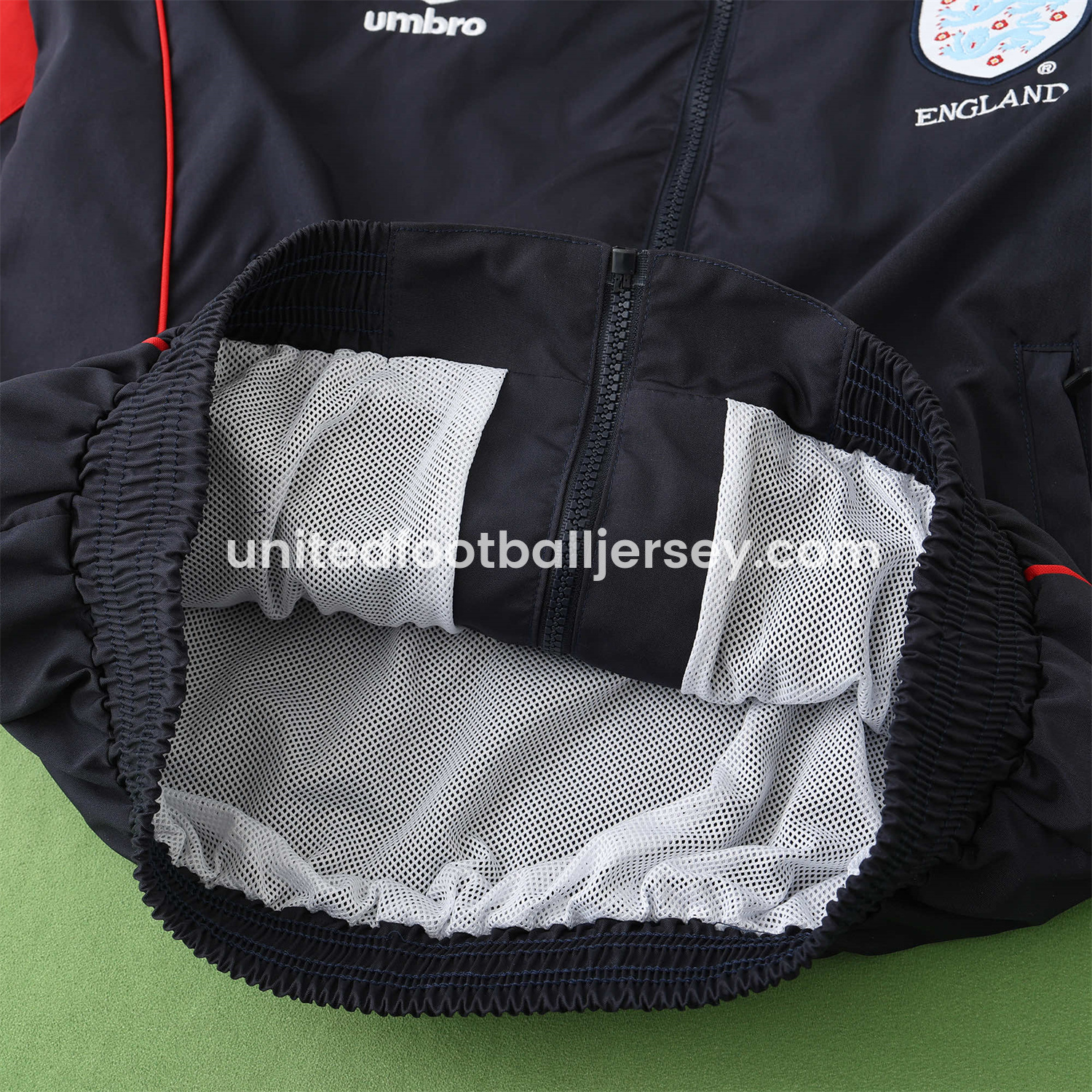 unitedfutballjersey-Retro England 1998 Windbreaker - Black