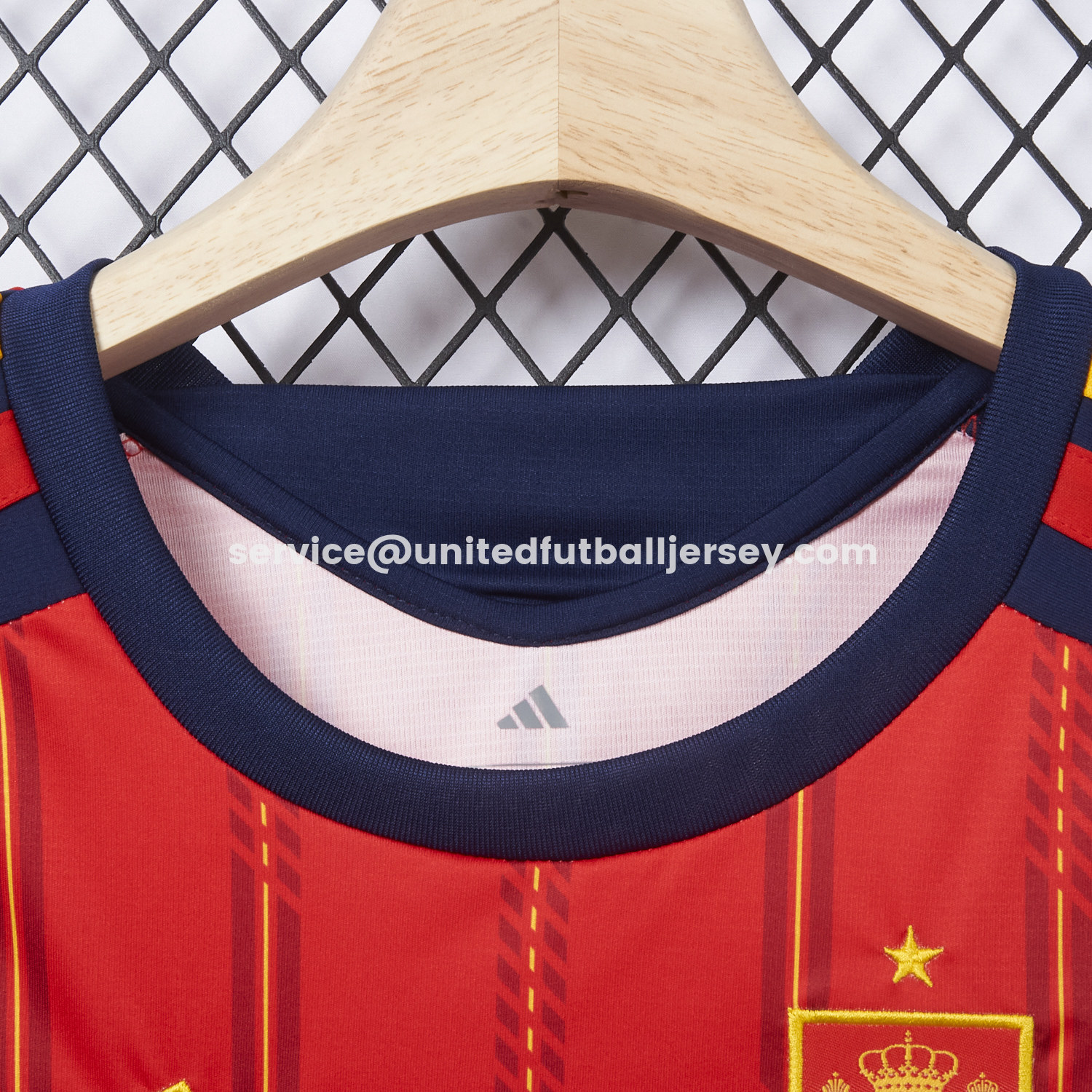 unitedfutballjersey-Women's Spain 2026 Home Cropped Jersey