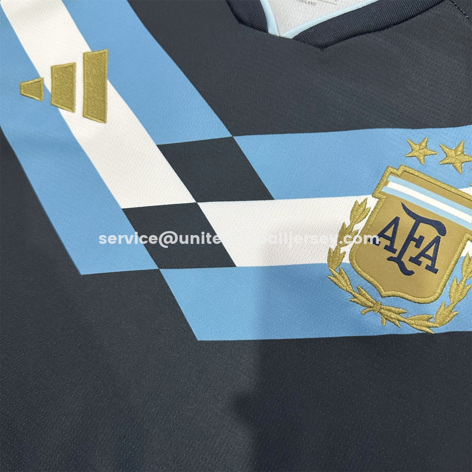 unitedfutballjersey-Argentina 2026 Blue Shoulder Stripes Special Jersey - Fans Version
