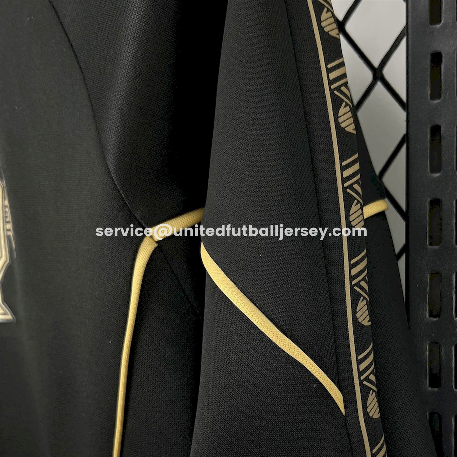 unitedfutballjersey-Portugal 25-26 Eusebio Special Windbreaker Training Set - Black White Top and Pants