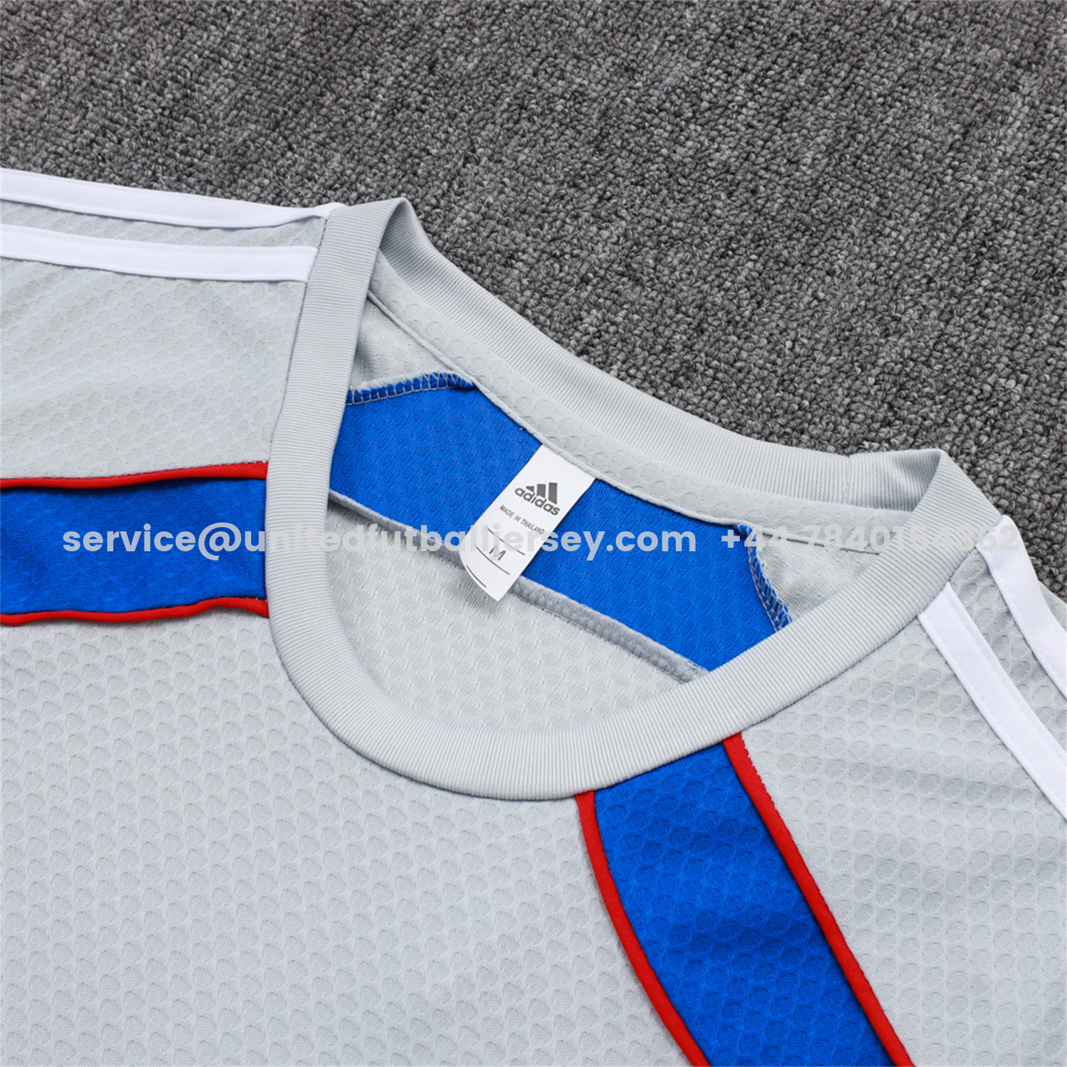 unitedfutballjersey-Bayern Munich 25-26 Short-Sleeve Training Set - Grey Throwback Top & Shorts