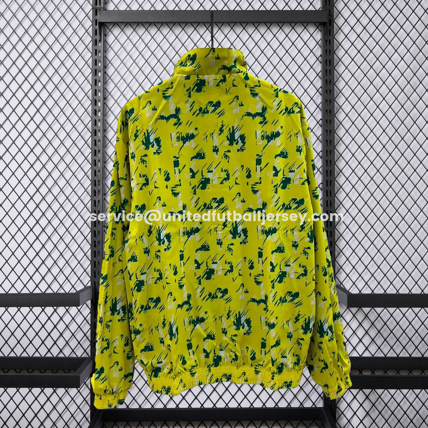 unitedfutballjersey-Real Betis 25-26 Double Sided Reversible Windbreaker - Green & Yellow