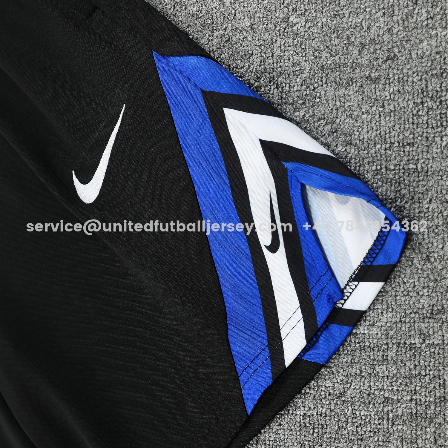 unitedfutballjersey-Inter Milan 25-26 Short-Sleeve Training Set - Black Top & Black Shorts