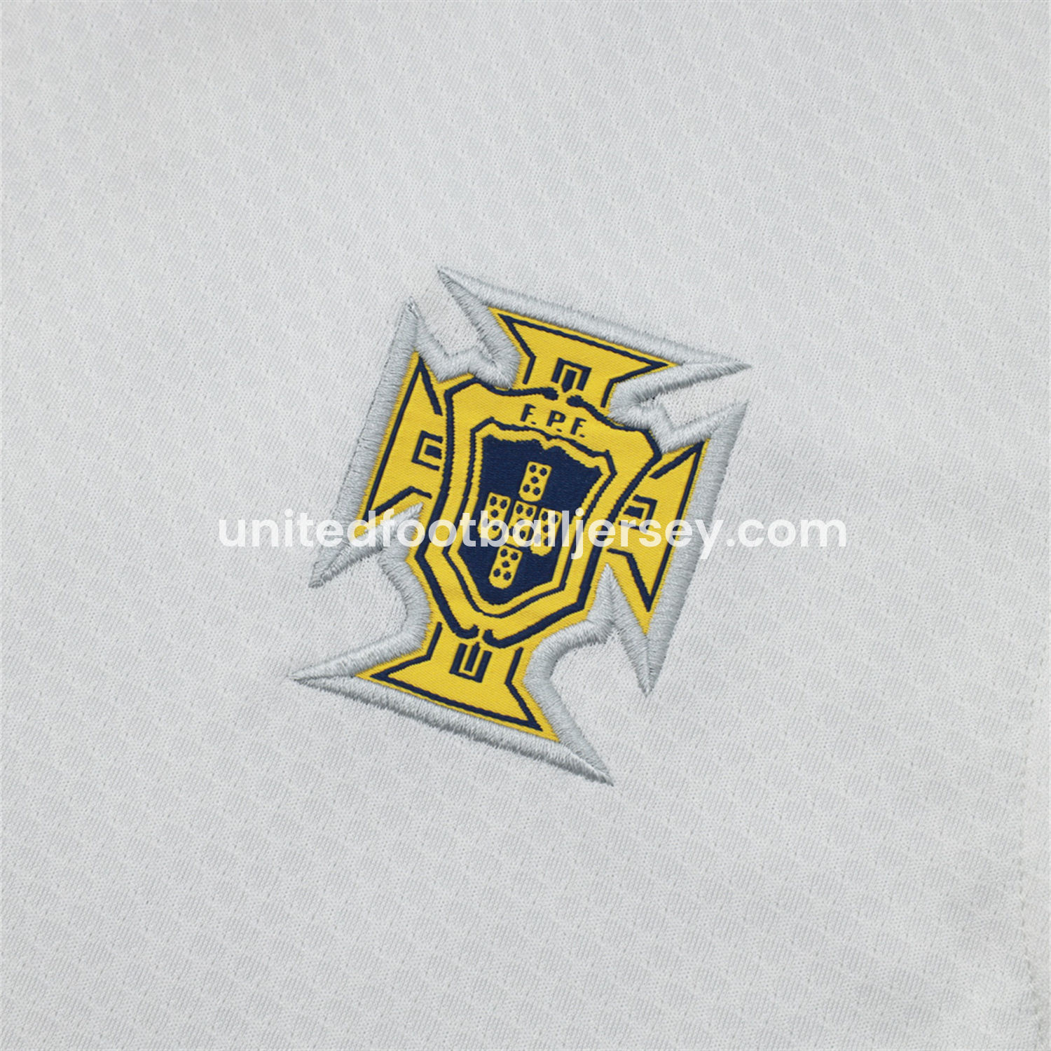 unitedfutballjersey-Portugal 25-26 Vest Training Set - Off White Top and Deep Blue Shorts