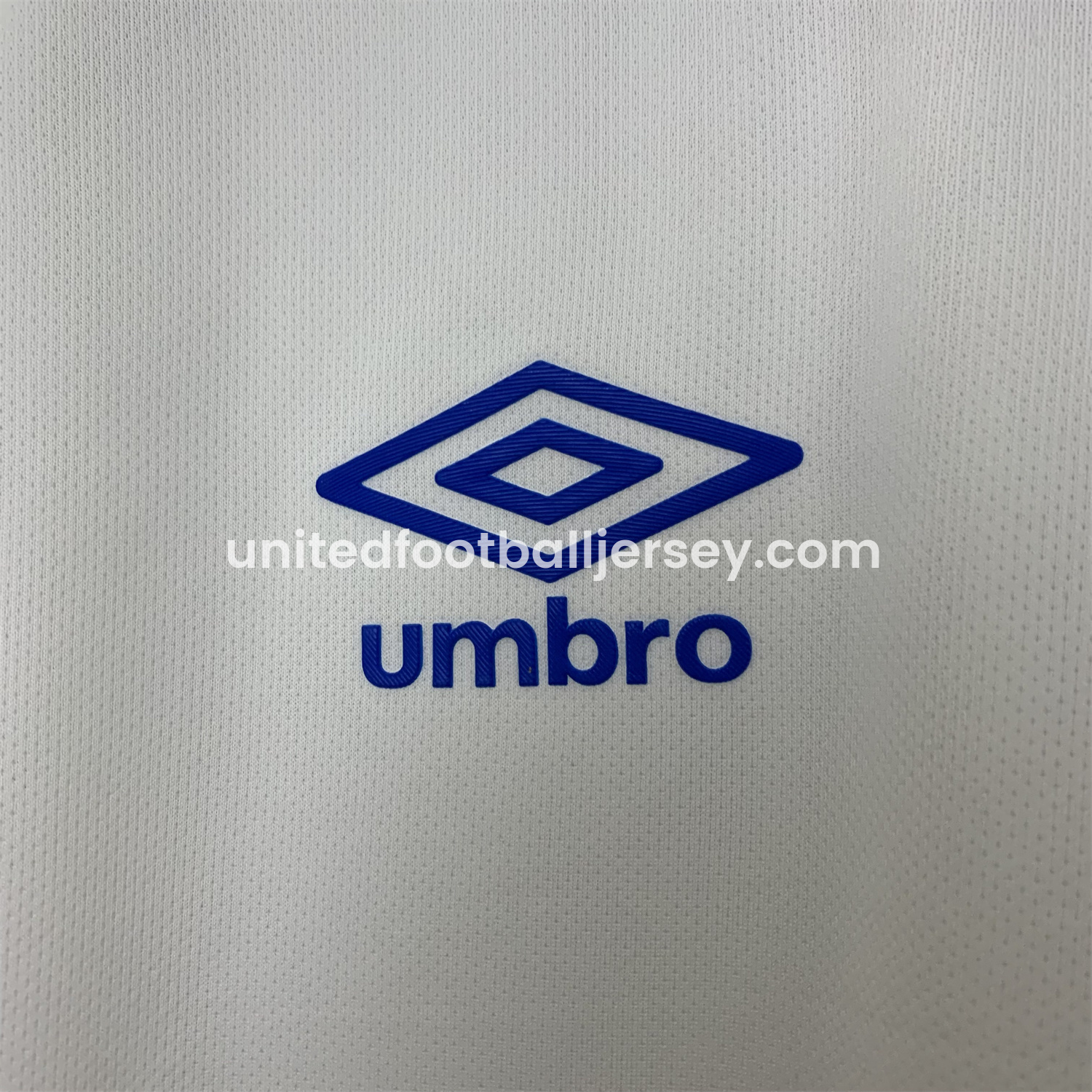 unitedfutballjersey-Uruguay Nacional Club Nacional de Football 25-26 White Training Jersey - Fans Version