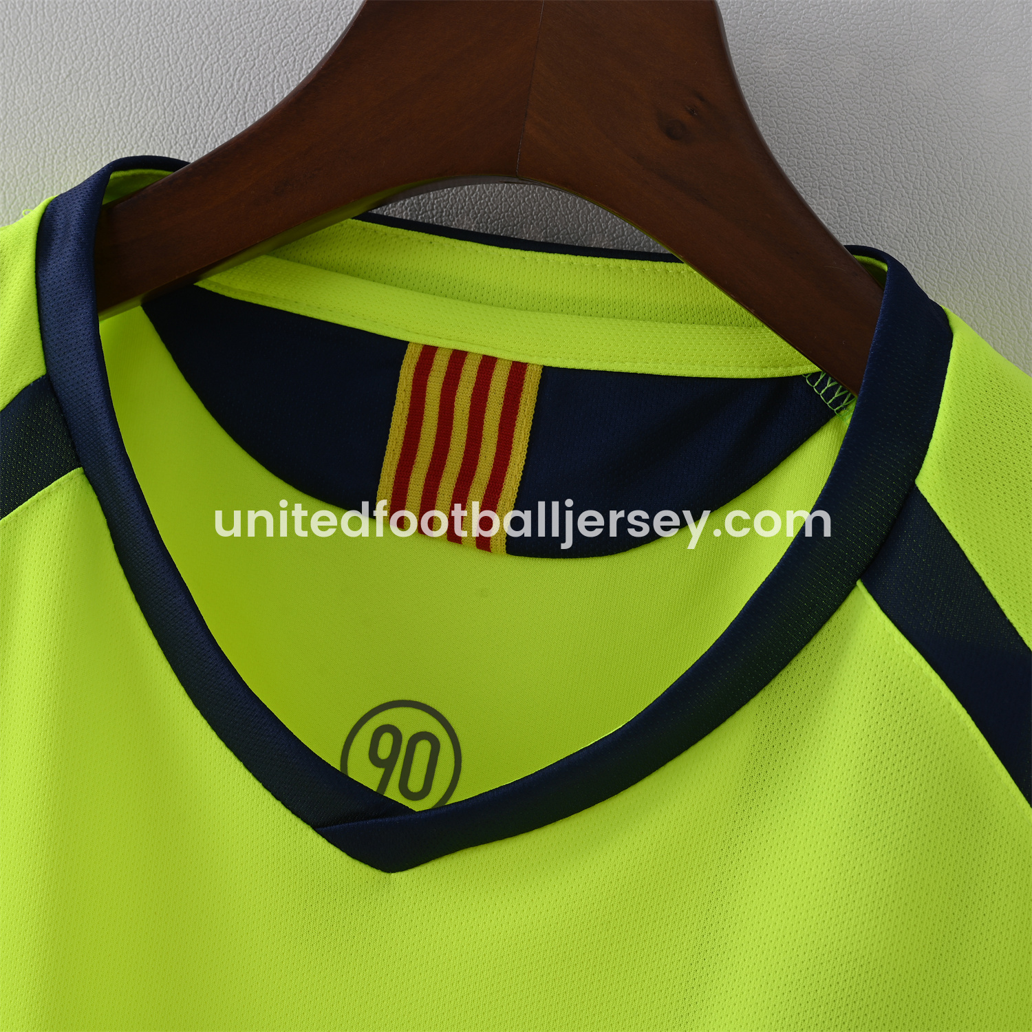 unitedfutballjersey-Retro Barcelona 05-06 Away Jersey