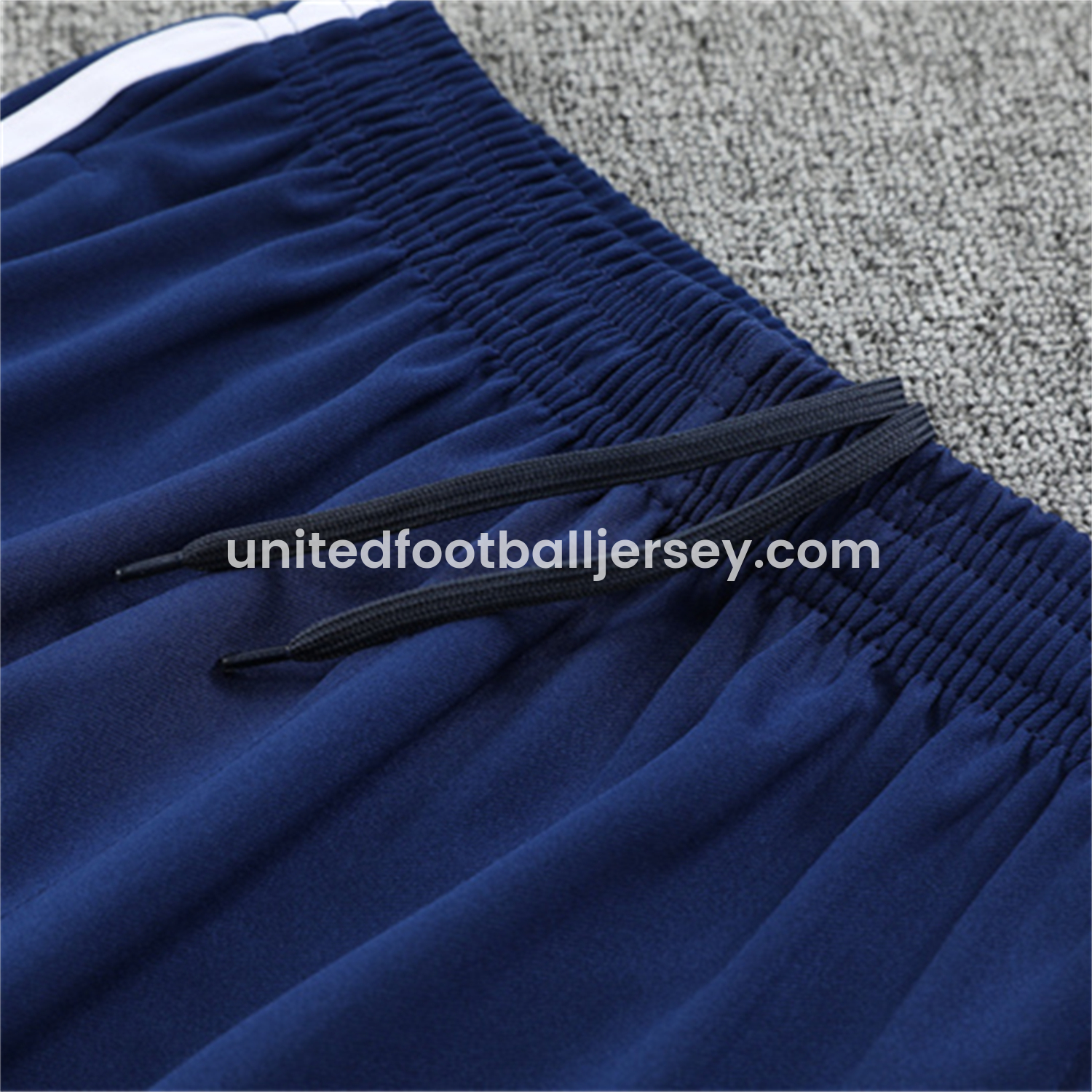 unitedfutballjersey-Real Madrid 25-26 Long Sleeve Training Set - Green Line White Top and Blue Pants