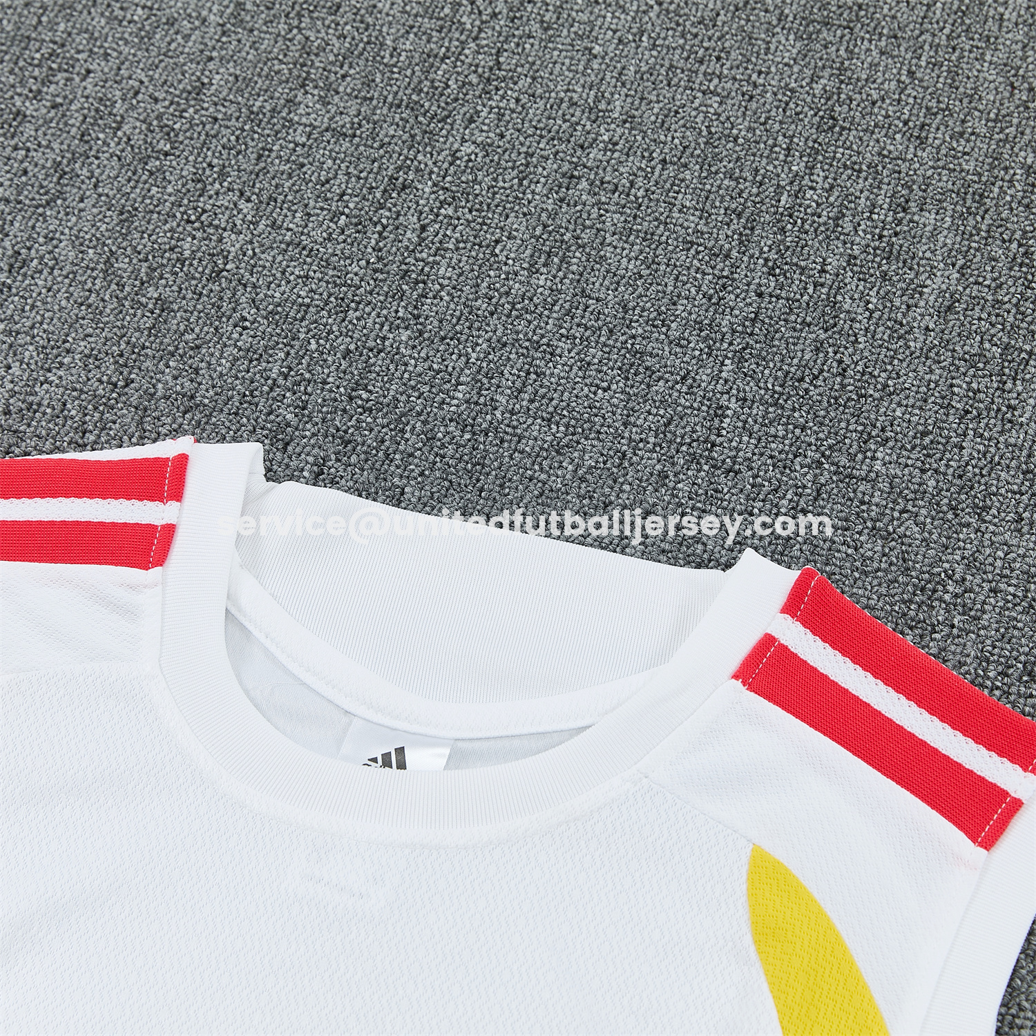 unitedfutballjersey-Colombia 2026 Vest Training Set - White Vest and Blue Shorts