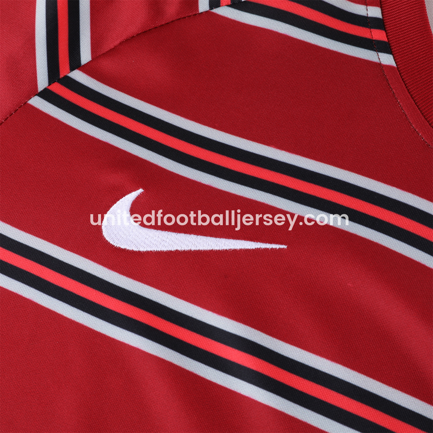 unitedfutballjersey-Liver.pool 24-25 Long Sleeve Training Set - Red Stripe Top and Black Pants
