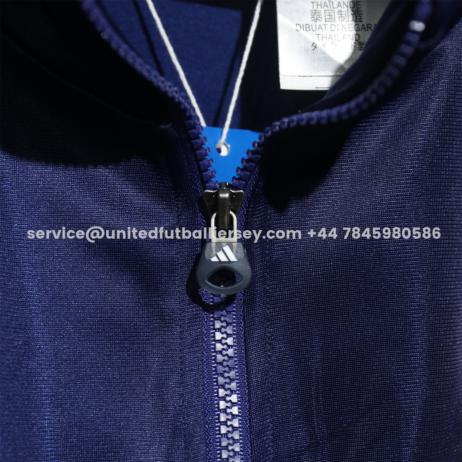 unitedfutballjersey-Real Madrid 25-26 Pure Color Yellow Lines Training Set - Dark Blue Top and Dark Blue Pants