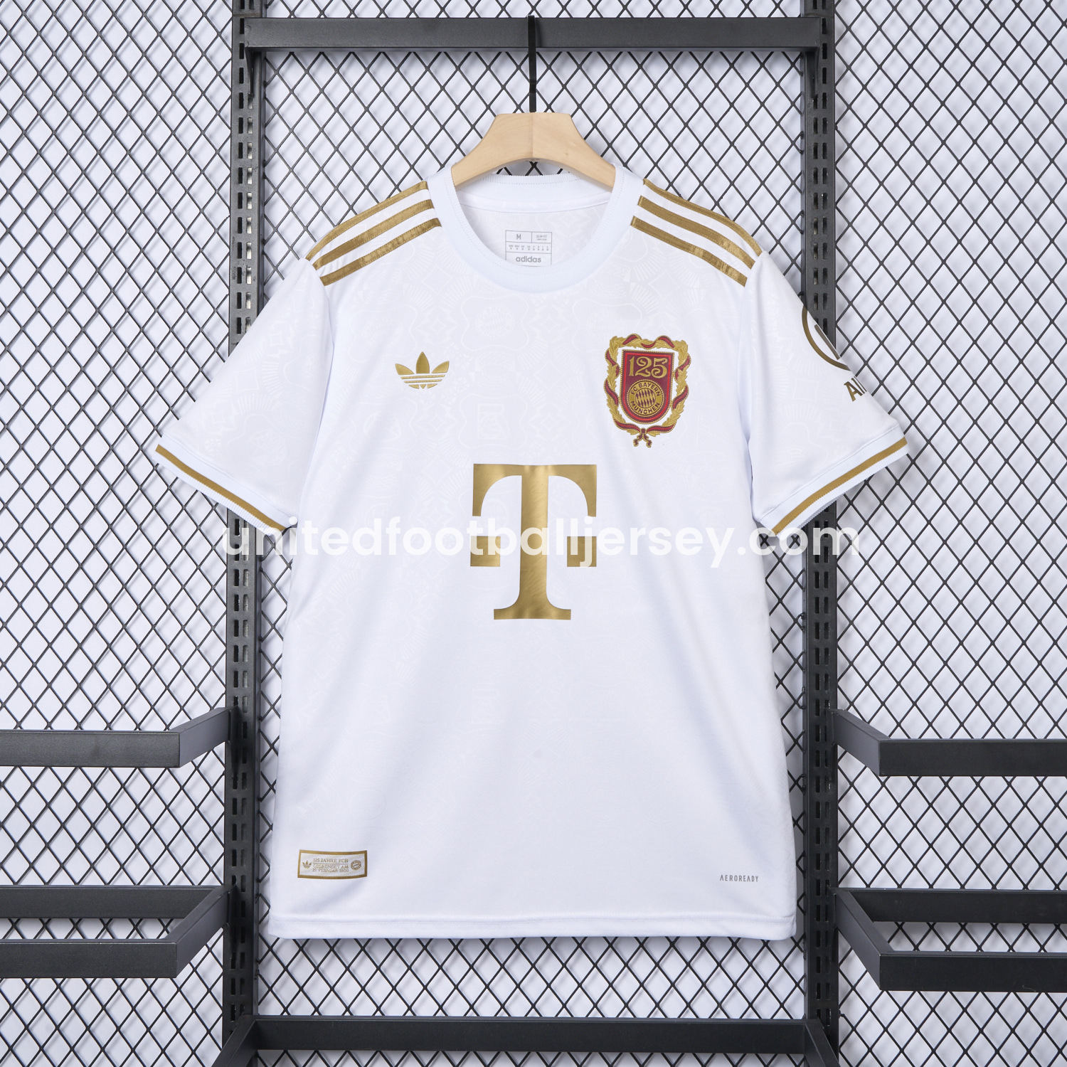 unitedfutballjersey-Bayern Munich 2025 White 125th Anniversary Jersey - Fans Version