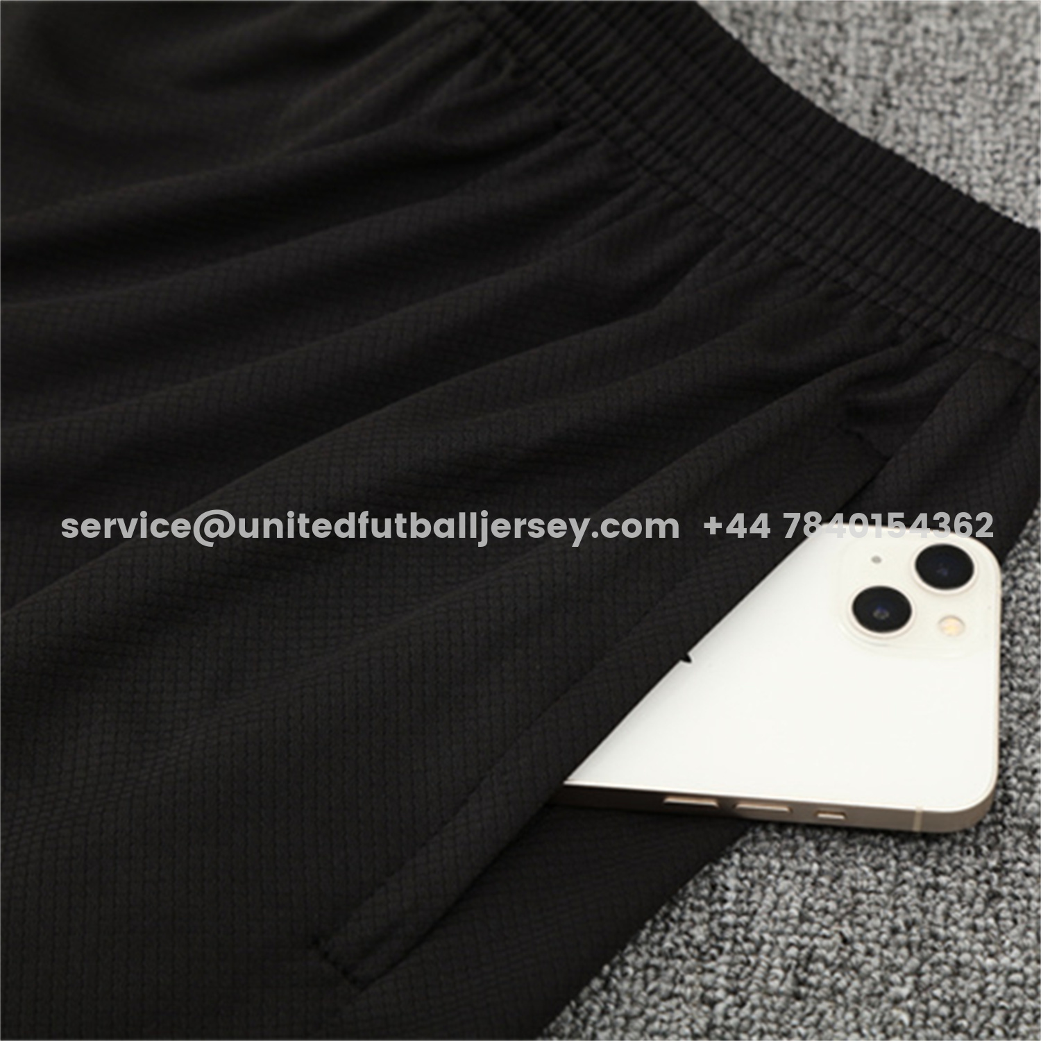 unitedfutballjersey-Brazil 25-26 Short-Sleeve Training Set - Orange Top & Black Shorts