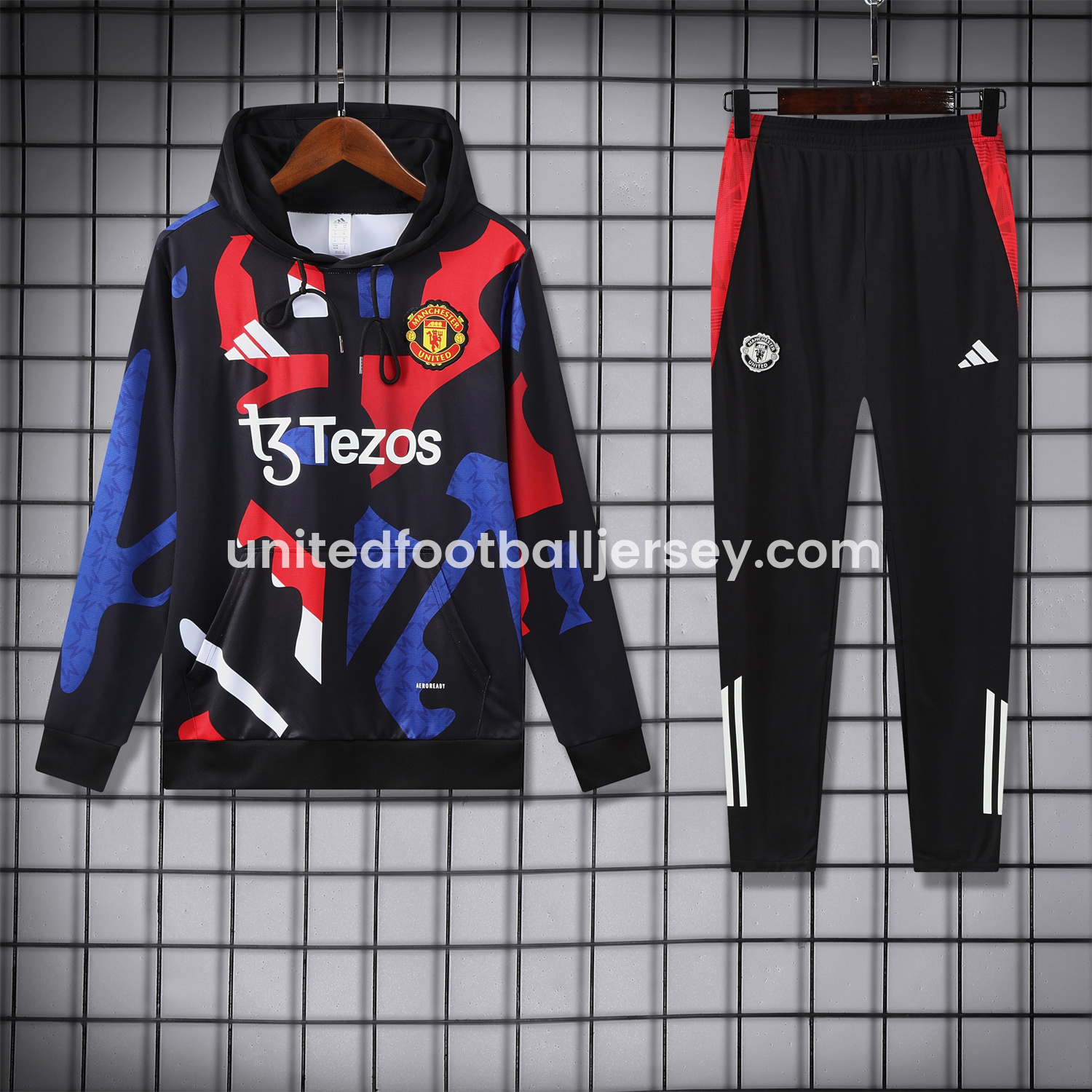 unitedfutballjersey-Manchester United 24-25 Pre-Match Traning Hoodie Set - Black Top and Pants