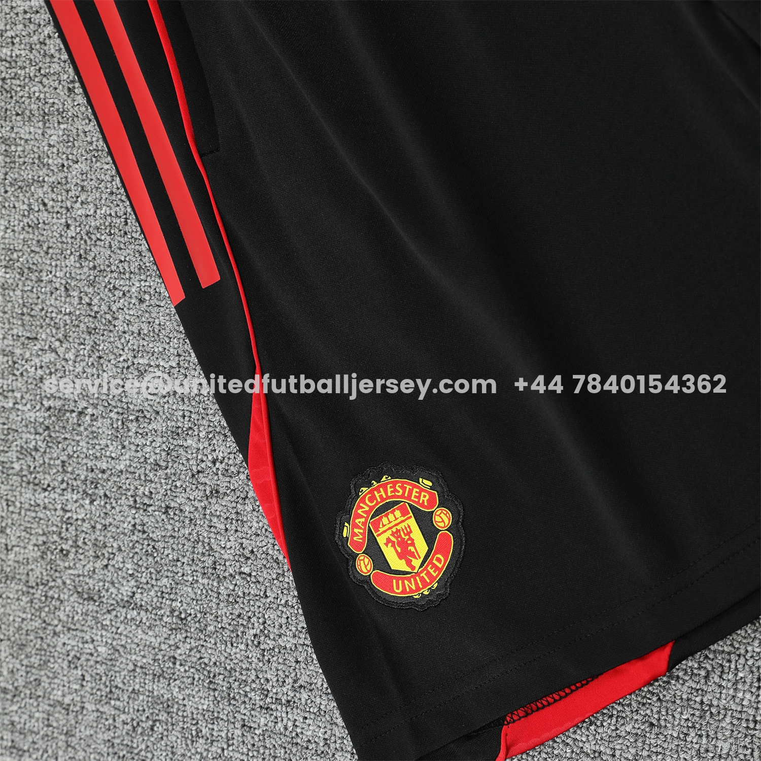 unitedfutballjersey-Manchester United 25-26 Vest Training Set - Pure Red Vest & Black Shorts
