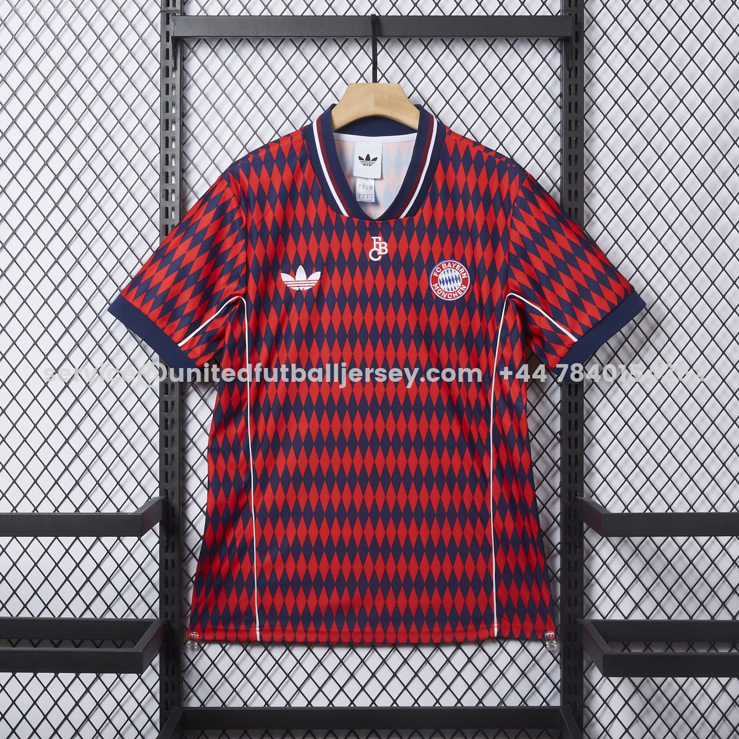 unitedfutballjersey-Bayern Munich 25-26 Trefoil Retro Style Red And Deep Blue Jersey - Fans Version