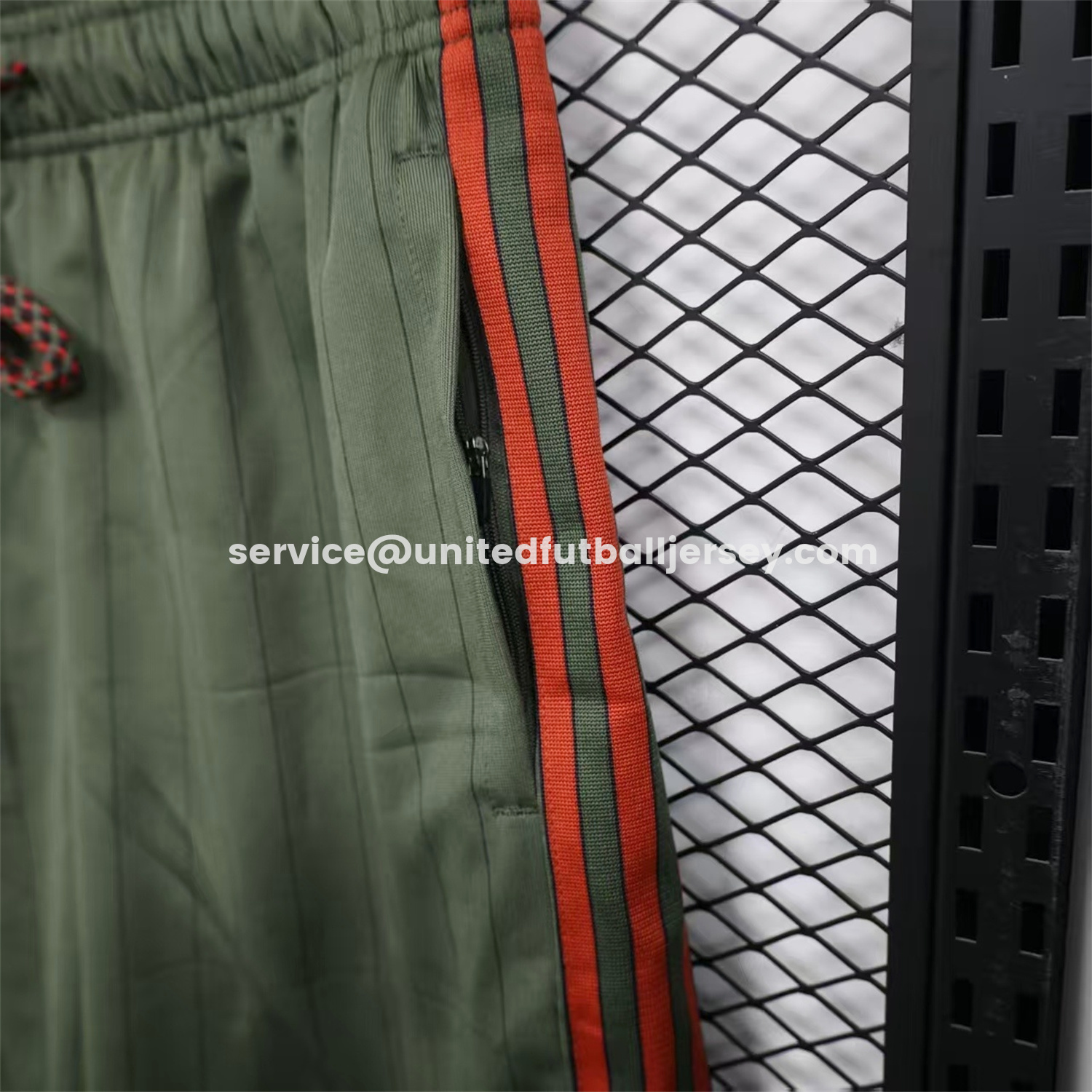 unitedfutballjersey-Bayern Munich 25-26 Trefoil Grey Green Travel Shorts - Player Version