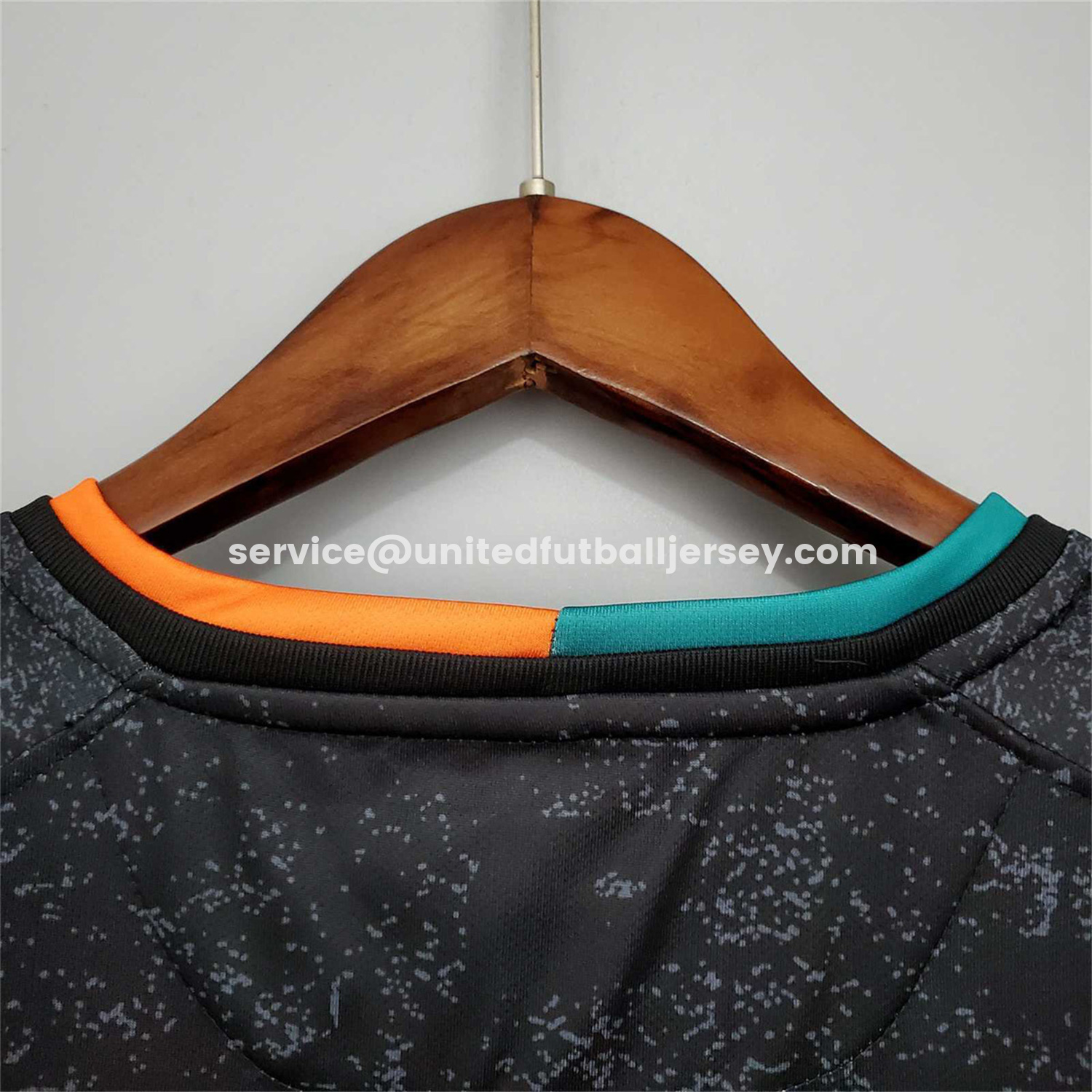 unitedfutballjersey-Retro Venezia FC 2021-22 Home Sleeves Jersey - Fans Version