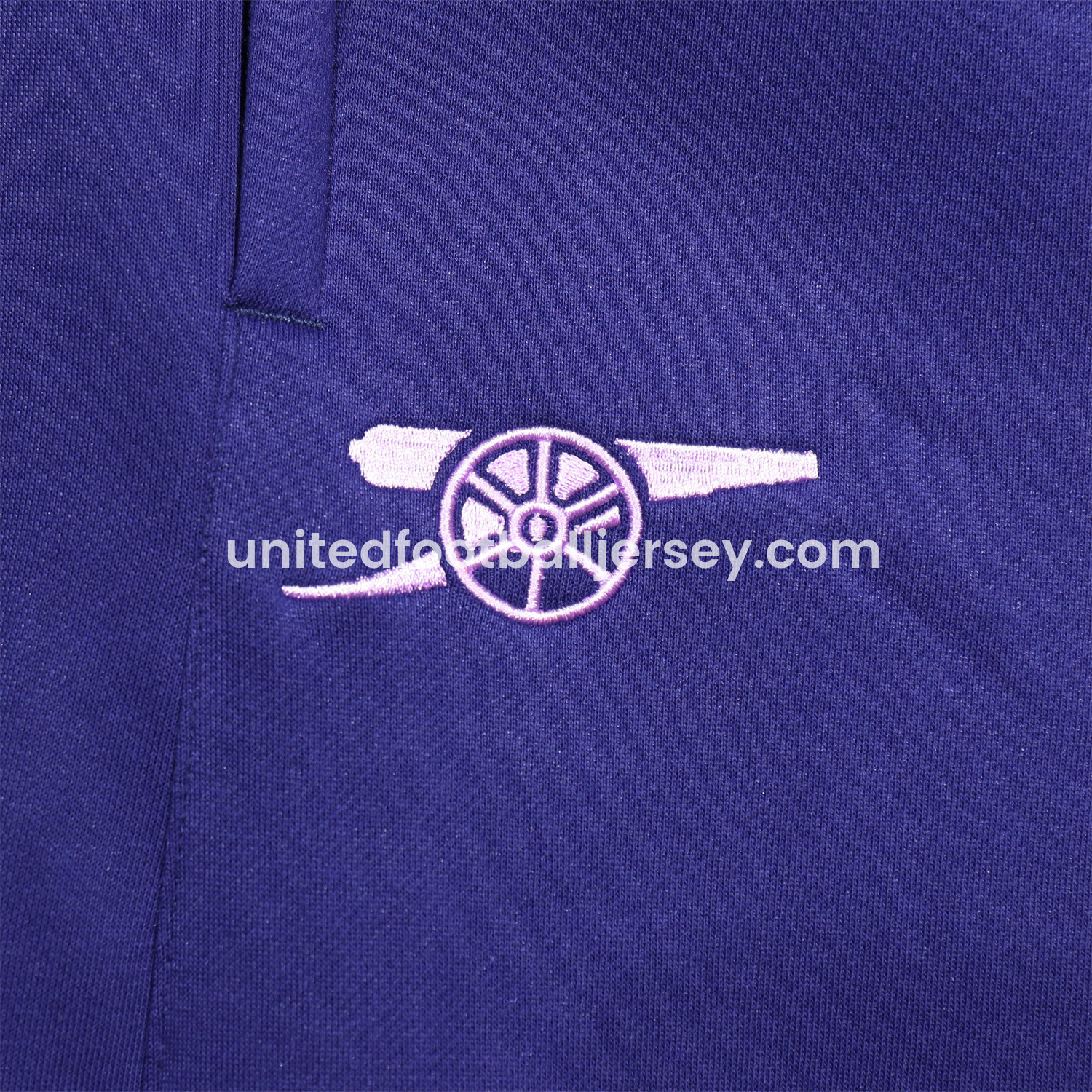 unitedfutballjersey-Arsenal 2025 Fleece-Lined Training Hoodie Set - Purple & Red Hoodie + Pants