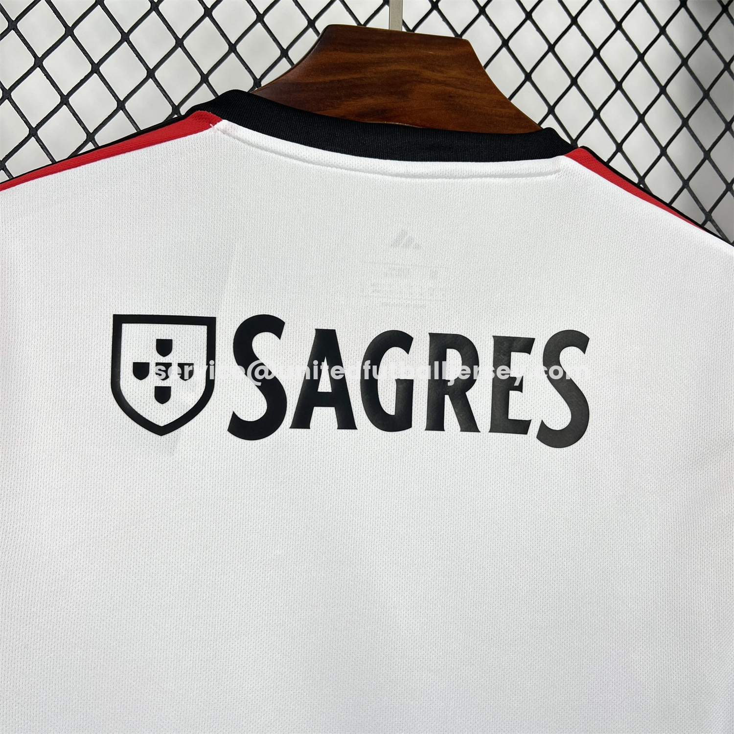 unitedfutballjersey-Benfica 25-26 Red Sleeves White Special Jersey - Fans Version