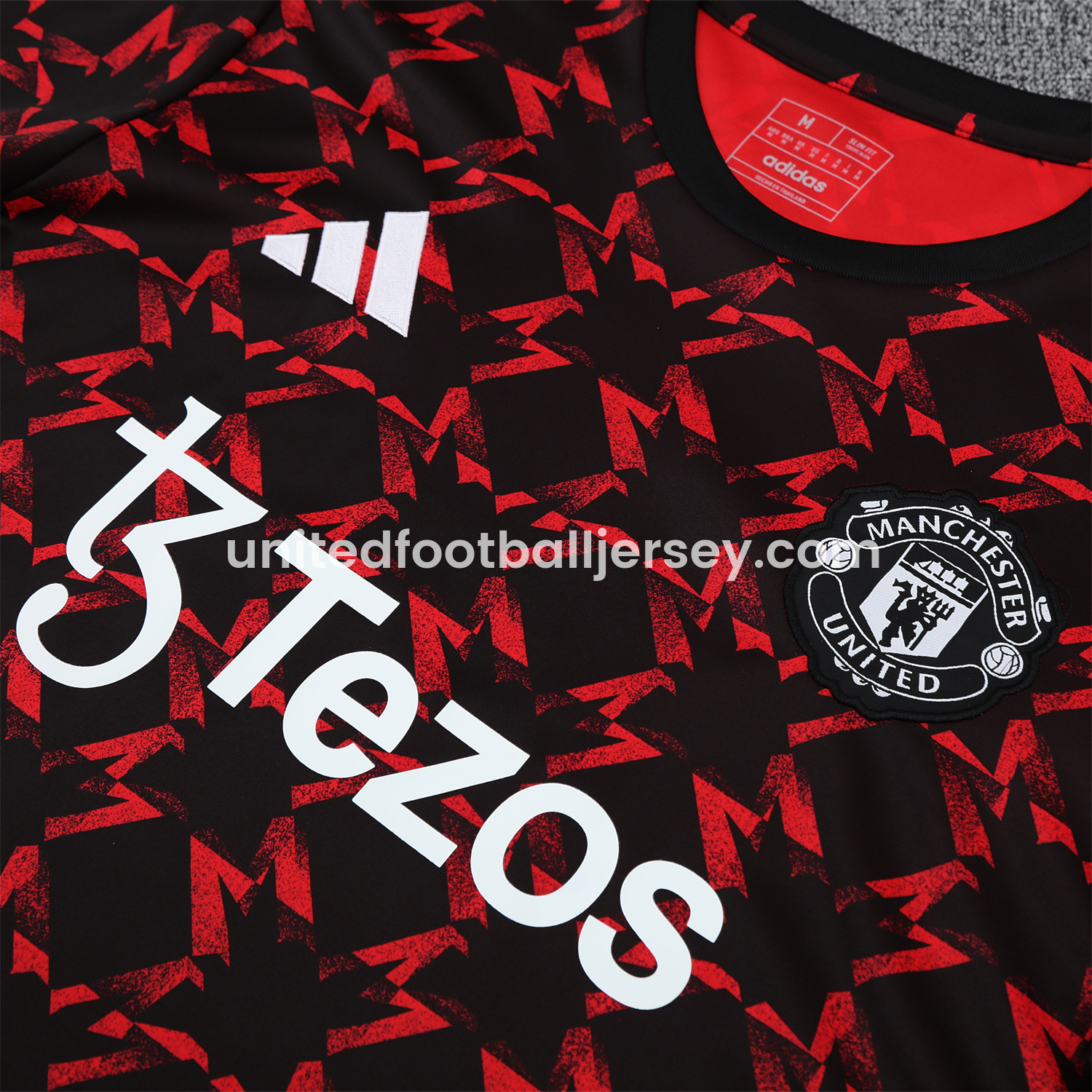 unitedfutballjersey-Manchester United 25-26 Pre-Match Short-Sleeve Training Set - Red Top & Black Shorts