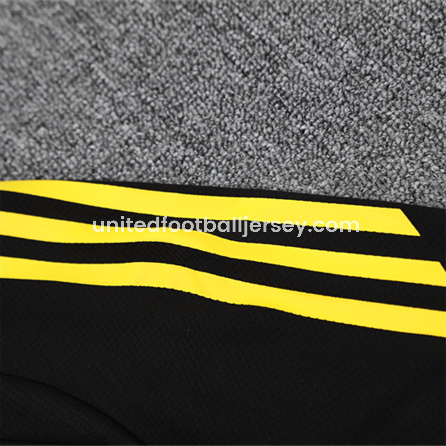 unitedfutballjersey-Manchester United 25-26 Kids Short-Sleeve Training Set - Black Top & Black shorts