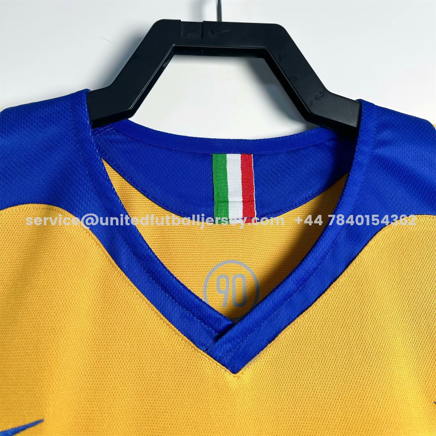 unitedfutballjersey-Retro Juventus 2005-06 Third Jersey