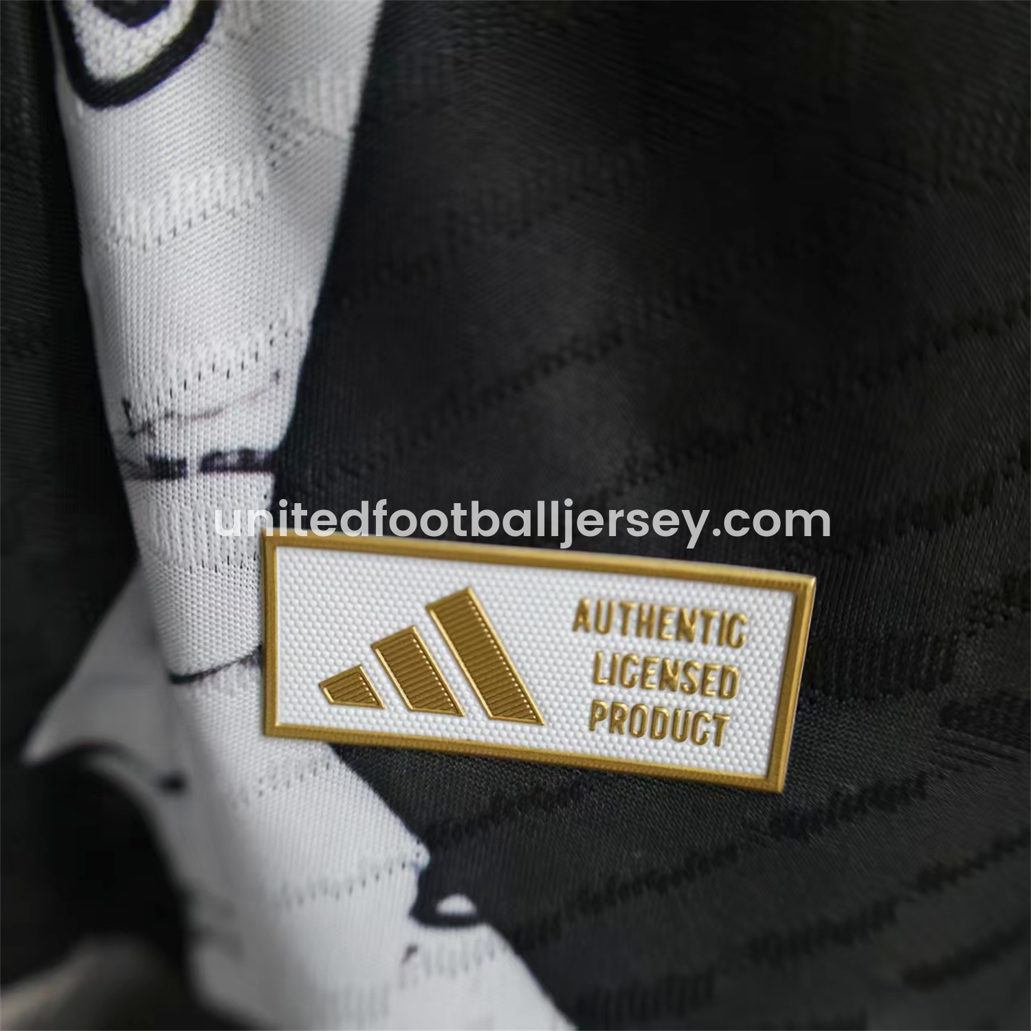 unitedfutballjersey-Japan 25-26 Roronoa Zoro White Special Jersey - Player Version