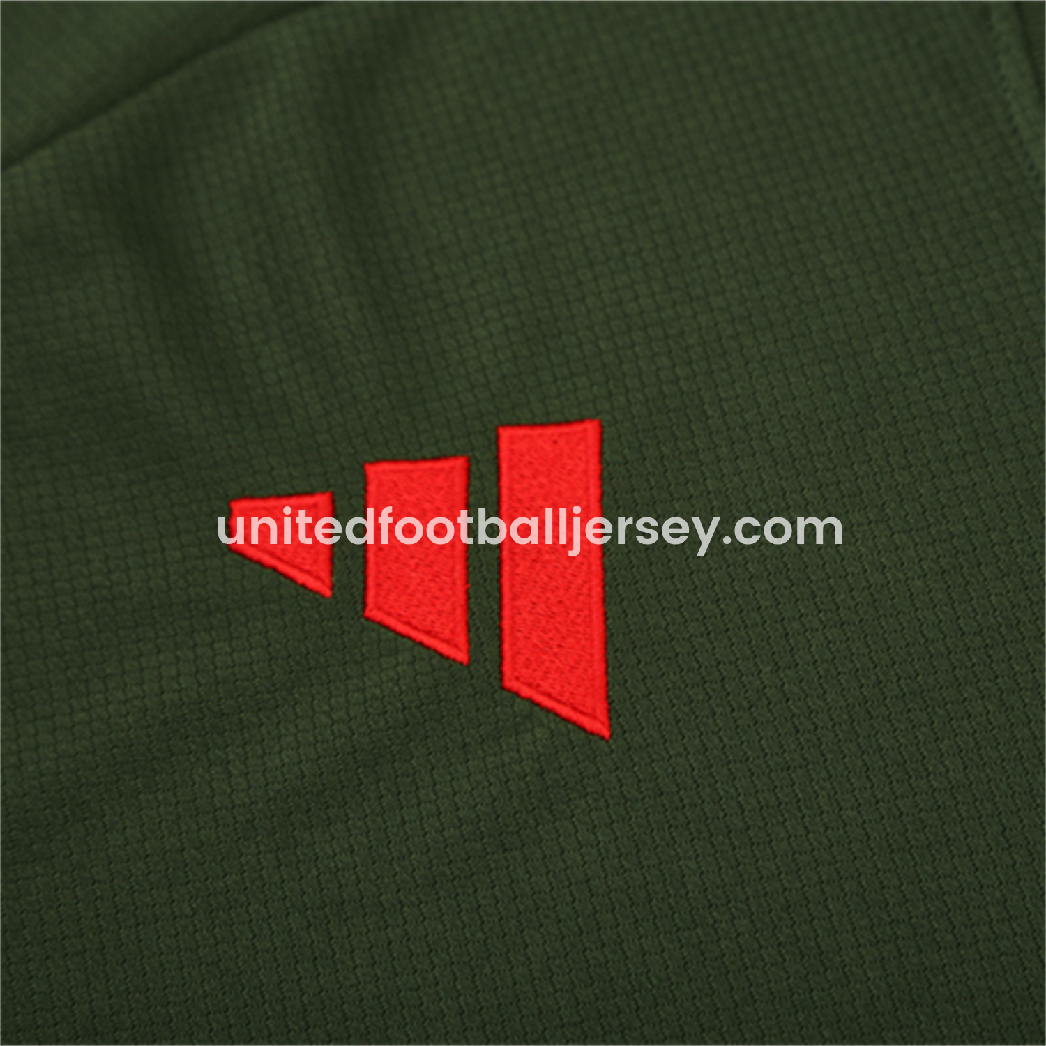 unitedfutballjersey-Bayern Munich 25-26 Kids Short-Sleeve Training Set - Green Top & Black shorts