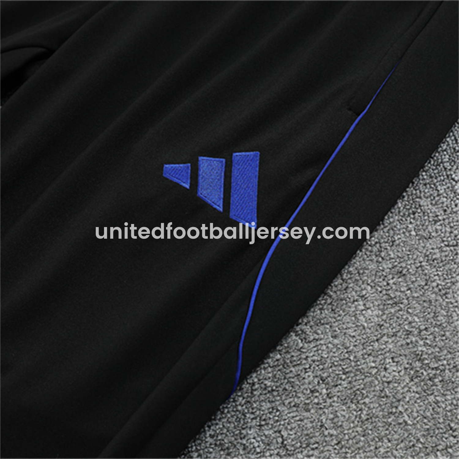 unitedfutballjersey-Real Madrid 25-26 Long Sleeve Training Set - Yellow, White and Blue Camouflage Top and Black Pants