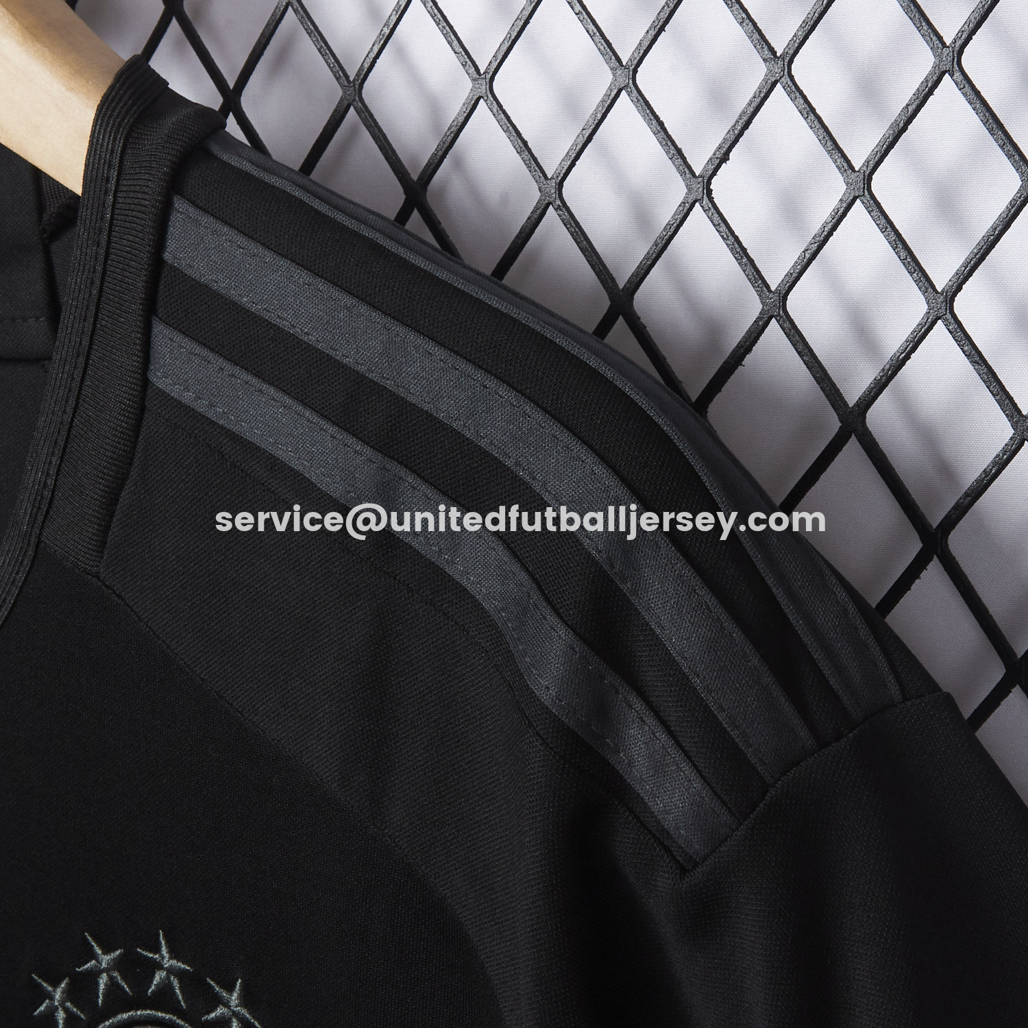 unitedfutballjersey-Retro Bayern Munich 2023-24 Black Special Jersey