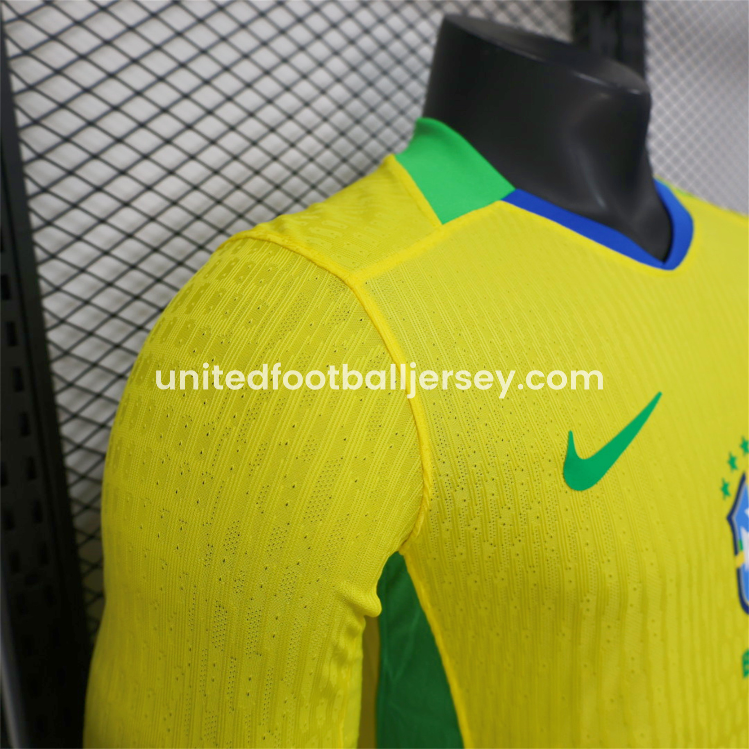 unitedfutballjersey-Brazil 2025 Women's Team Home Long Sleeves Jersey - Men's Player Version