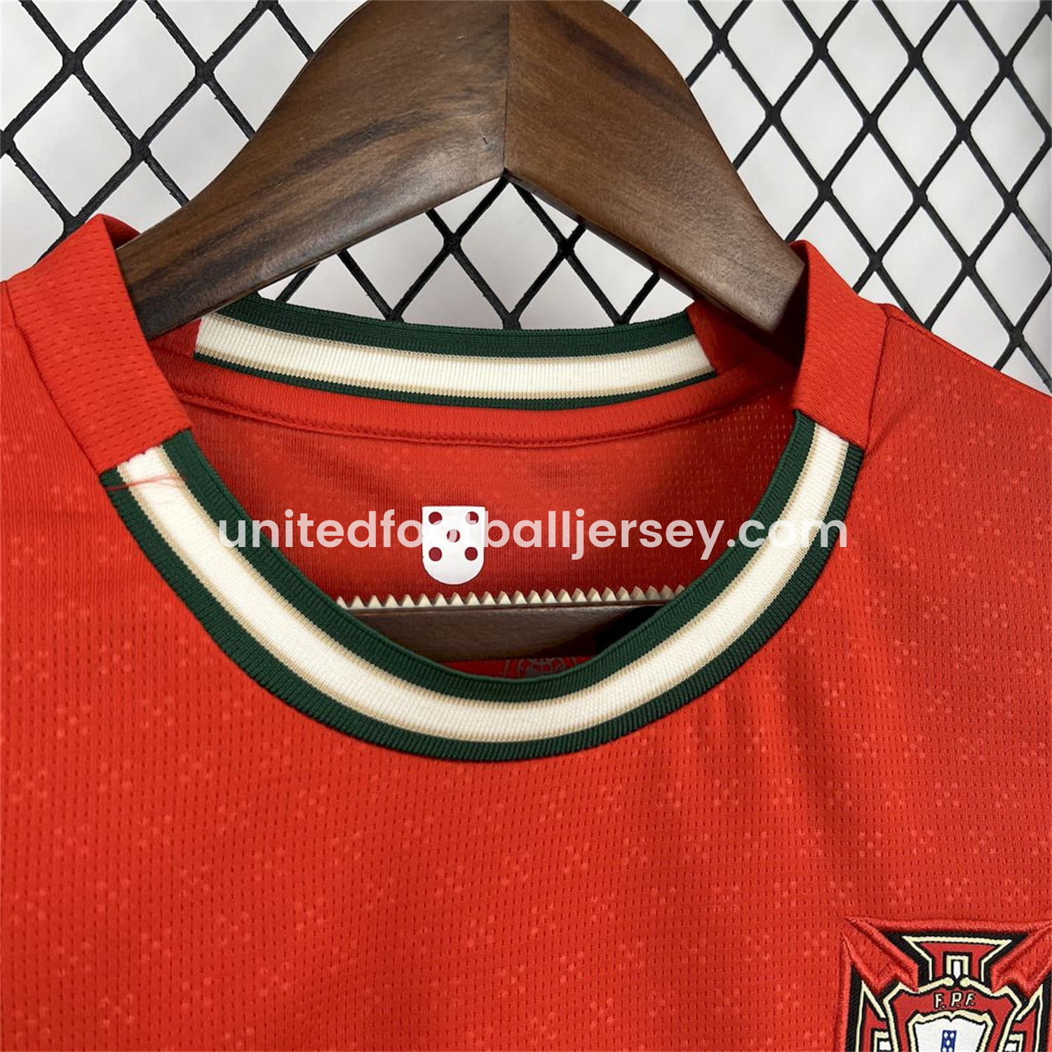 unitedfutballjersey-Women's Portugal 2025-26 Home Jersey