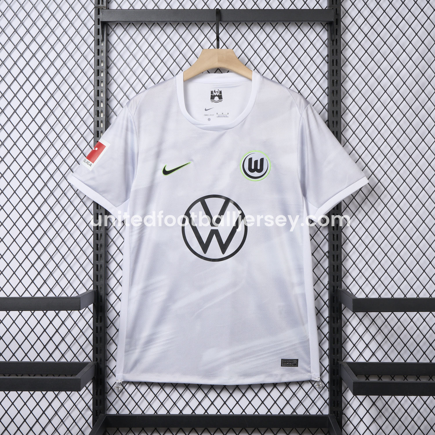 unitedfutballjersey-Wolfsburg 25-26 Away Grey Jersey With Sponsor - Fans Version